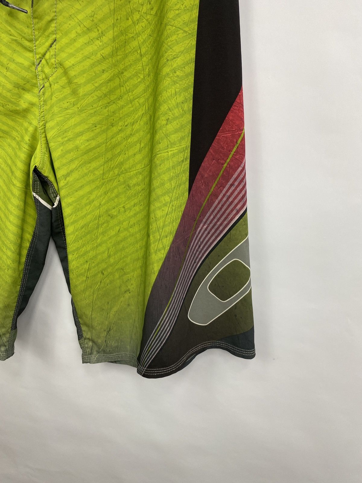 Oakley 🇺🇸 Vintage Oakley Surf Big logo Shorts Retro Rare Hype Y2K Size US 32 / EU 48 - 3 Thumbnail