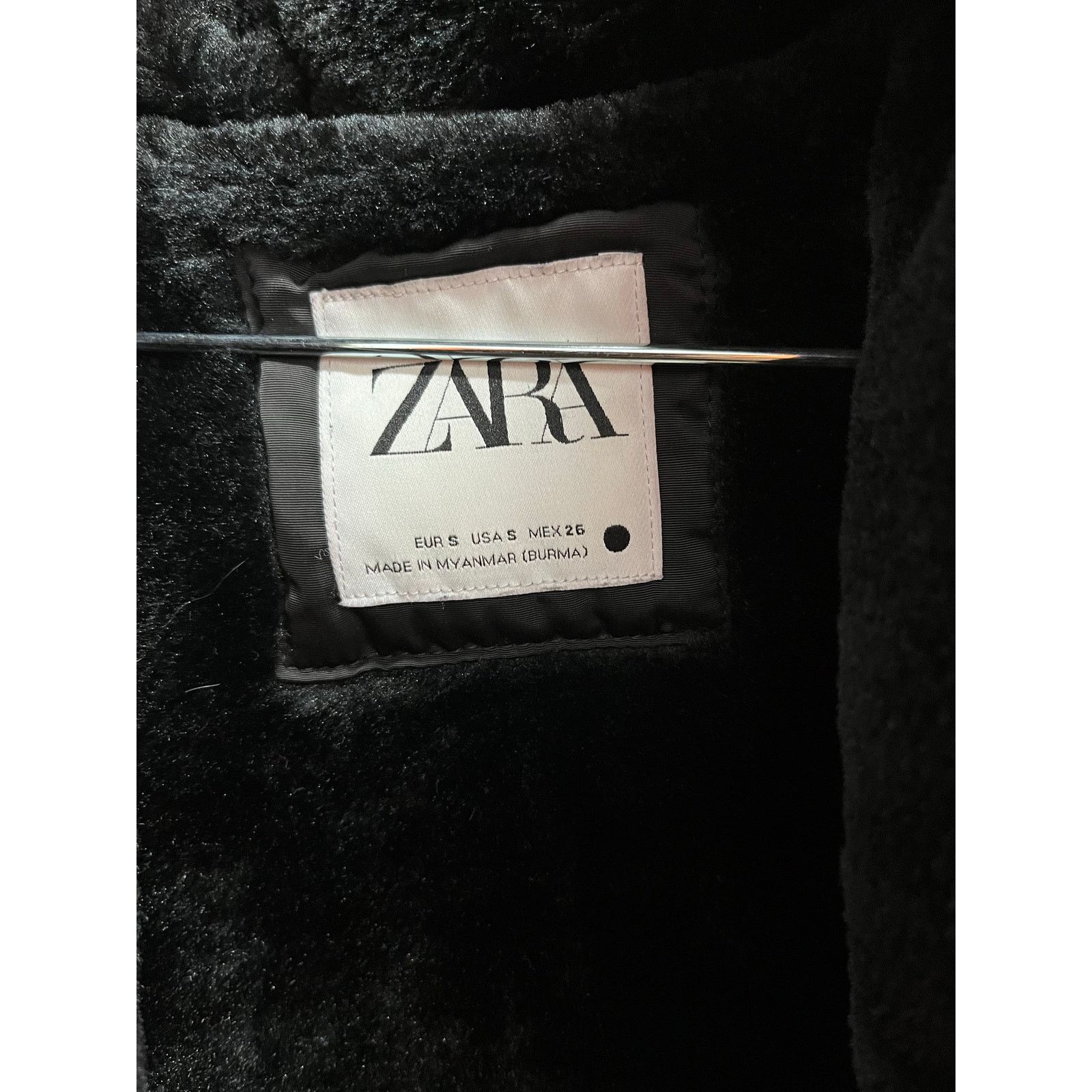 Zara Zara - Duck Down Puffer / S / Black Size S / US 4 / IT 40 - 4 Thumbnail