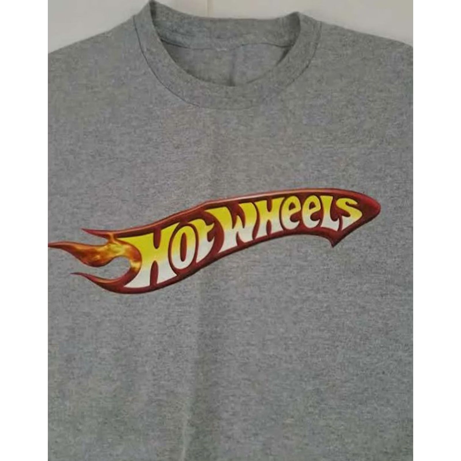 Vintage VINTAGE Hot Wheels Thick Cotton T-Shirts Long Sleeve & Short Sleeve Set of 2 Crew Neck Unbranded Unisex Adults Gray M 28in Long 22in Pit to Pit Size US M / EU 48-50 / 2 - 4 Thumbnail