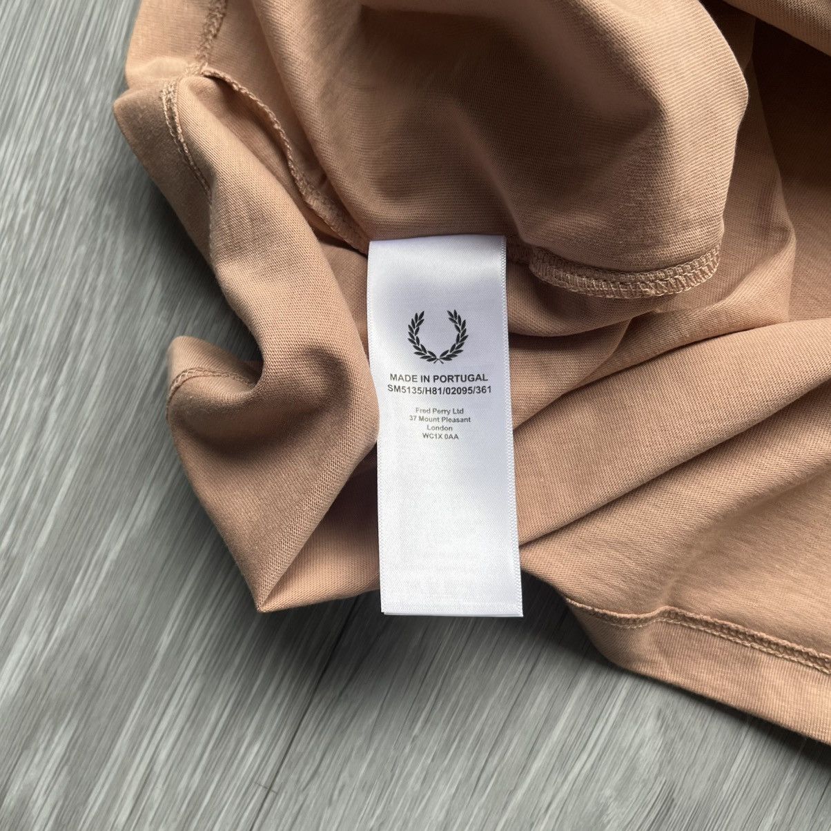 Fred Perry × Raf Simons Raf Simons x Fred Perry Collab Peach T Shirt Size US L / EU 52-54 / 3 - 4 Thumbnail