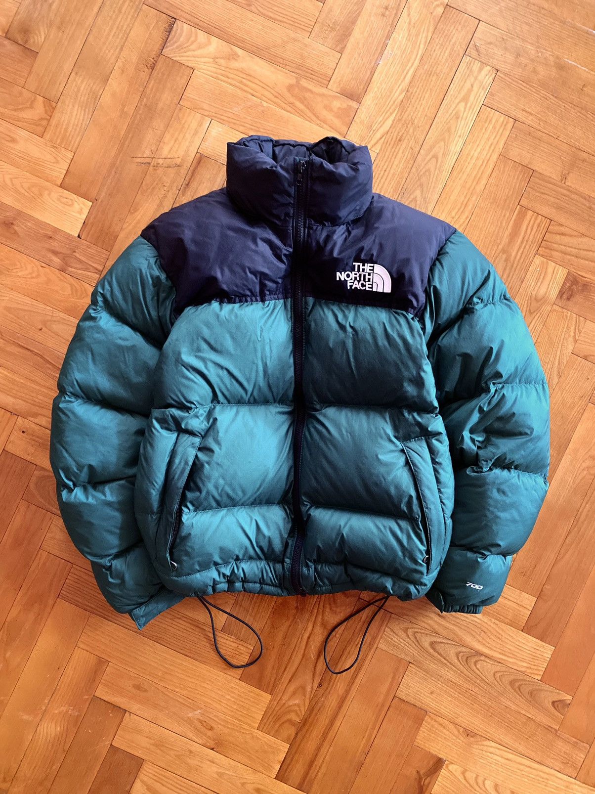 2000s White North Face 700 Womens Puffer Jacket Medium main image 1