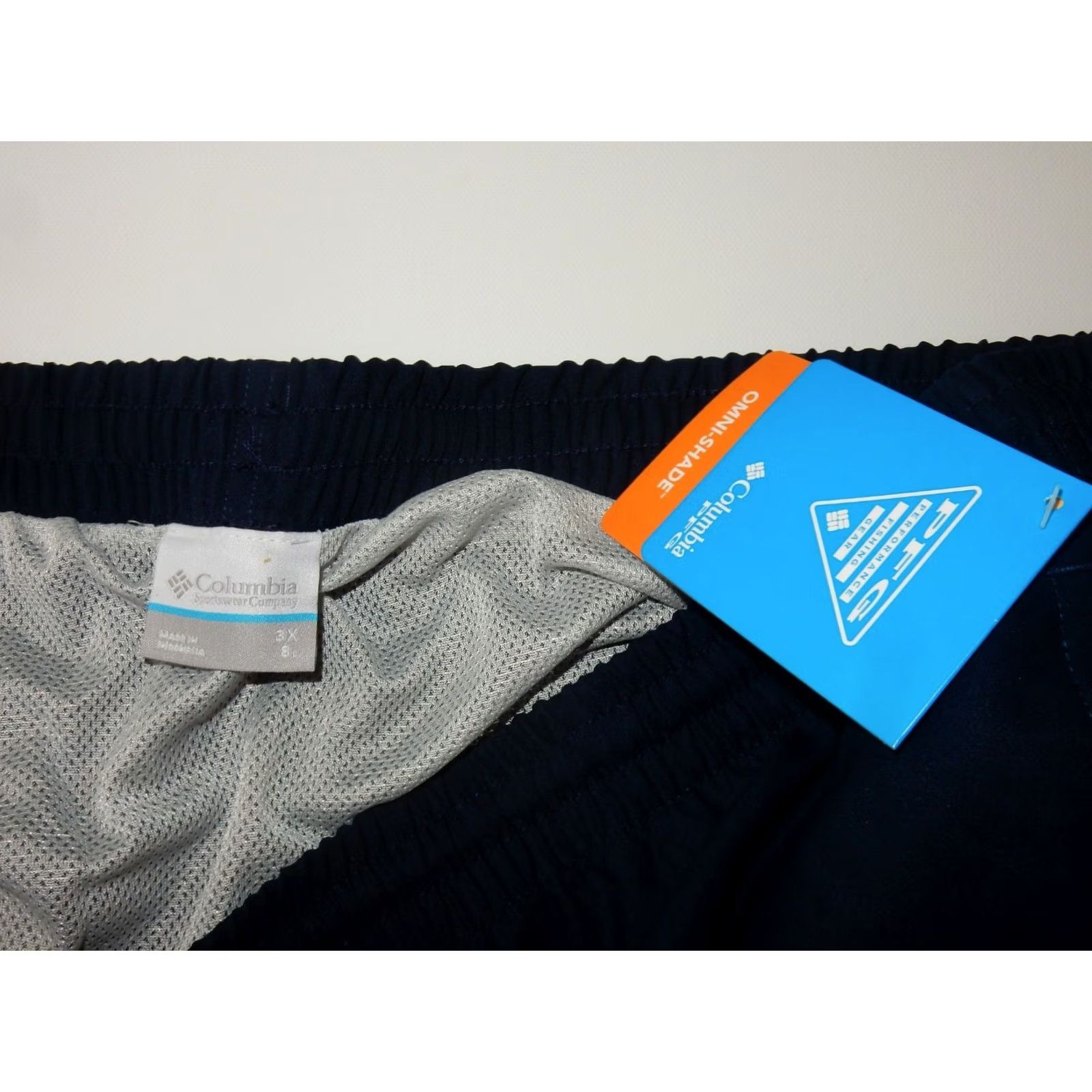Vintage VINTAGE NWT Columbia PFG Men's Swim Trunks Solid Blue XXXL 43in Waist 21in Length 8in Inseam Mens Size US 31 - 4 Thumbnail
