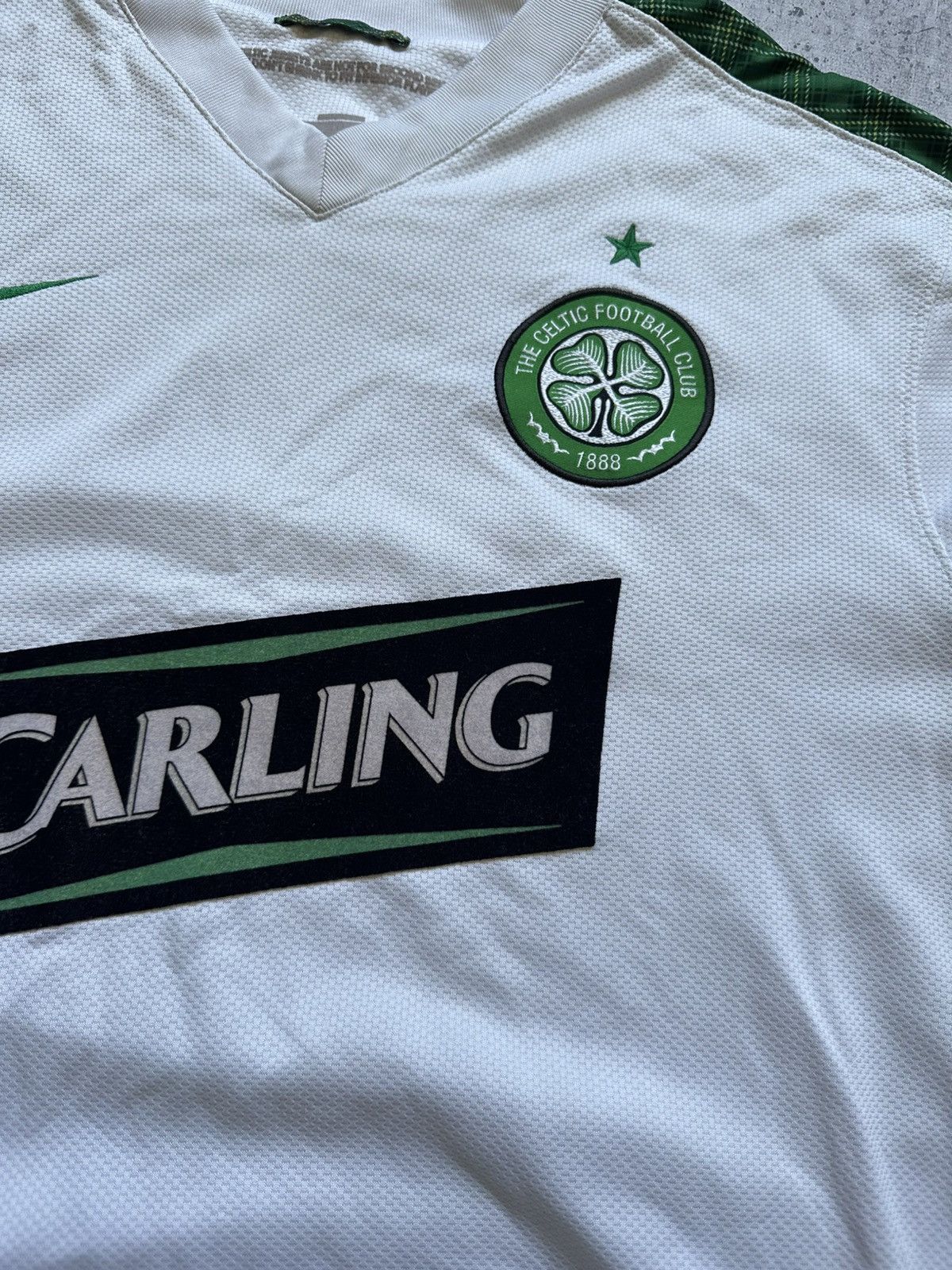 Nike 2009/10 Nike Celtic Vintage Third Kit Soccer Jersey Size US L / EU 52-54 / 3 - 9 Thumbnail