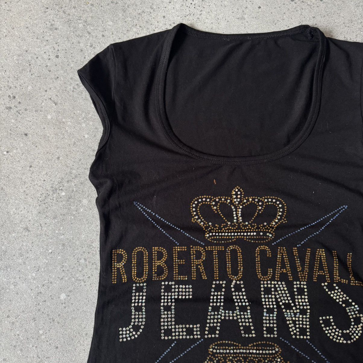 Roberto Cavalli Roberto Cavalli Vintage Y2K Rhinestones T-Shirt Size S / US 4 / IT 40 - 3 Thumbnail