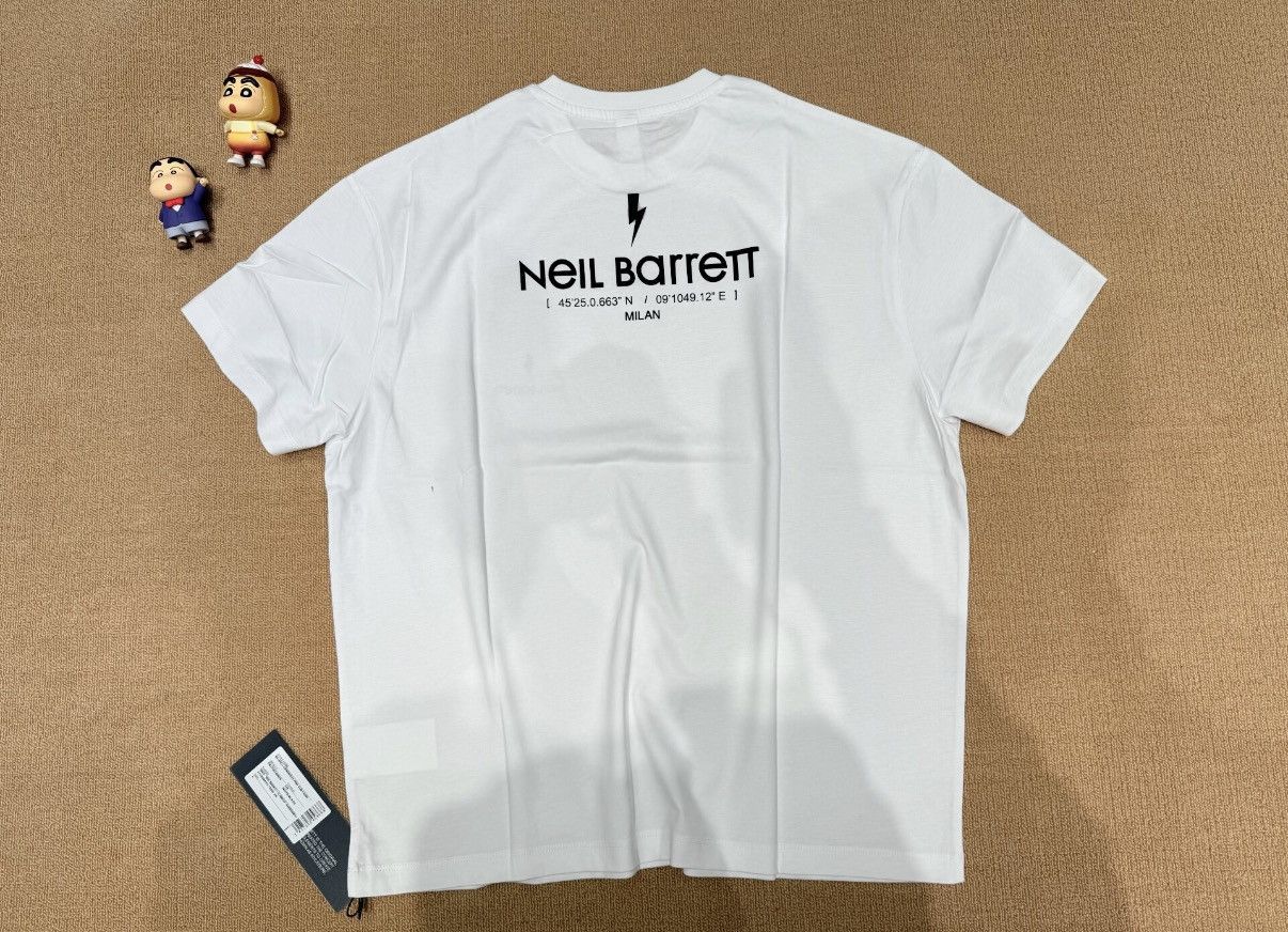 Neil Barrett Genuine Neil Barrett unisex letter printed T-shirt J39 Size US M / EU 48-50 / 2 - 1 Thumbnail