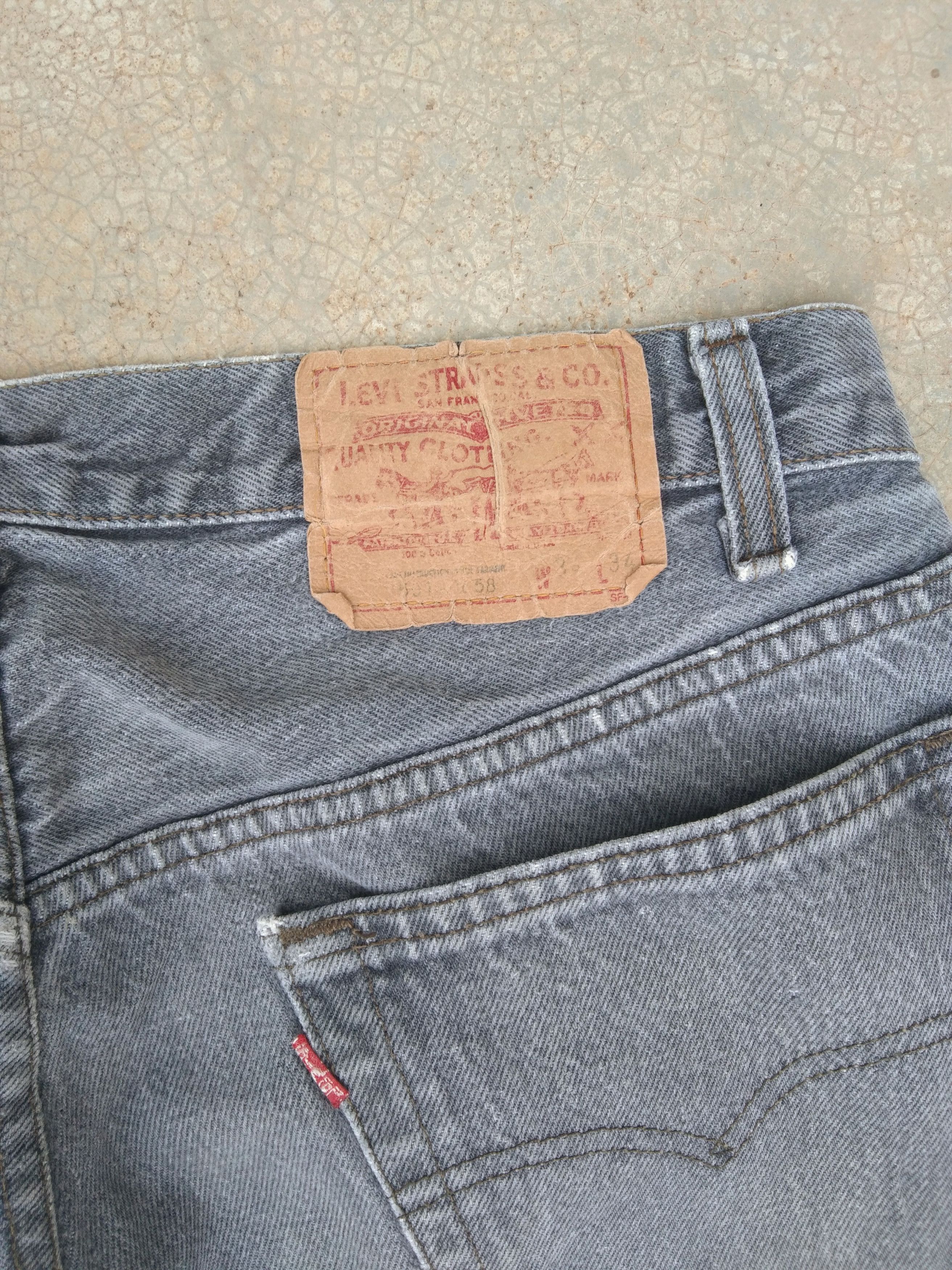 Levi's × Vintage 80s Vintage Levis 501 Made In USA Distressed Jeans 33x34 Size US 33 - 3 Thumbnail