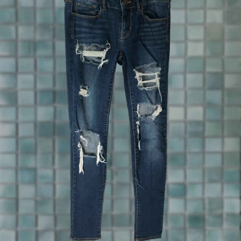 Denime Bullhead Black Jeans Women Skinny 28x30 Size 5 Blue Distressed Denim Button Closure 5-Pocket Womens Size 27" / US 4 / IT 40 - 1 Thumbnail