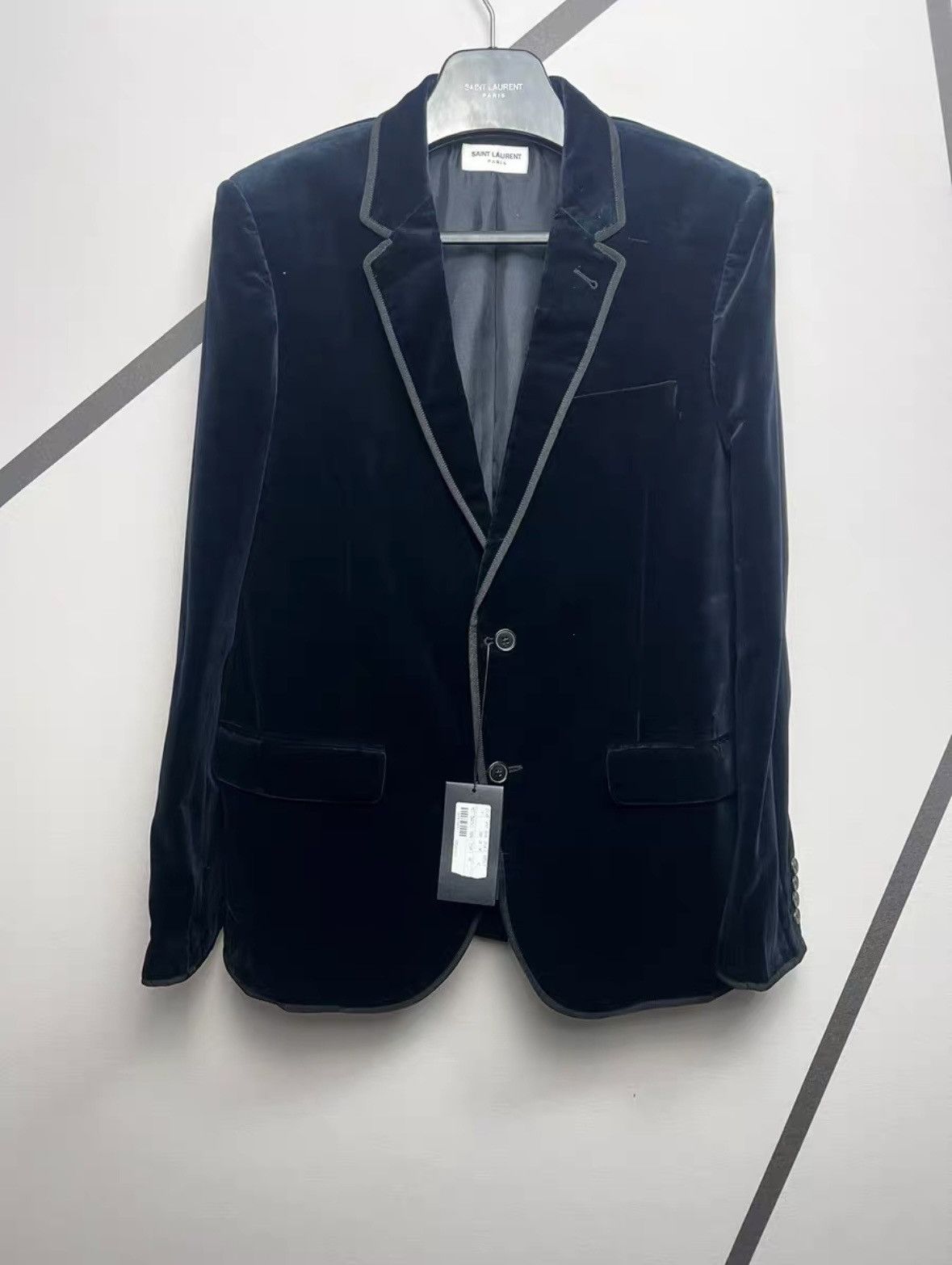 Saint Laurent Paris Velvet Blazer in Navy Blue sz 48 Size US M / EU 48-50 / 2 - 1 Thumbnail