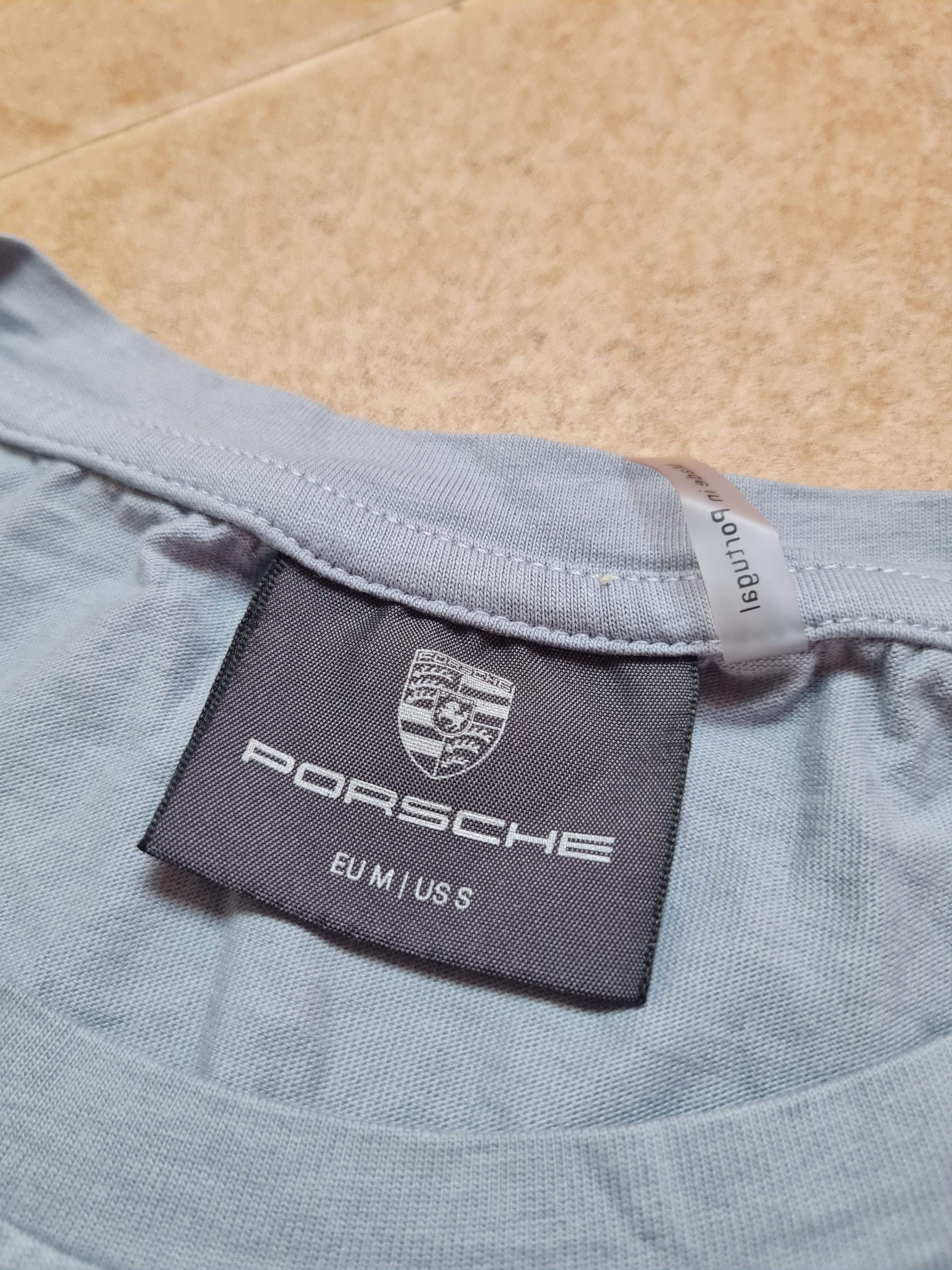 Porsche Design Vintage Shirt Porsche Macan Unisex T-Shirt Grey Size US S Size US S / EU 44-46 / 1 - 13 Thumbnail