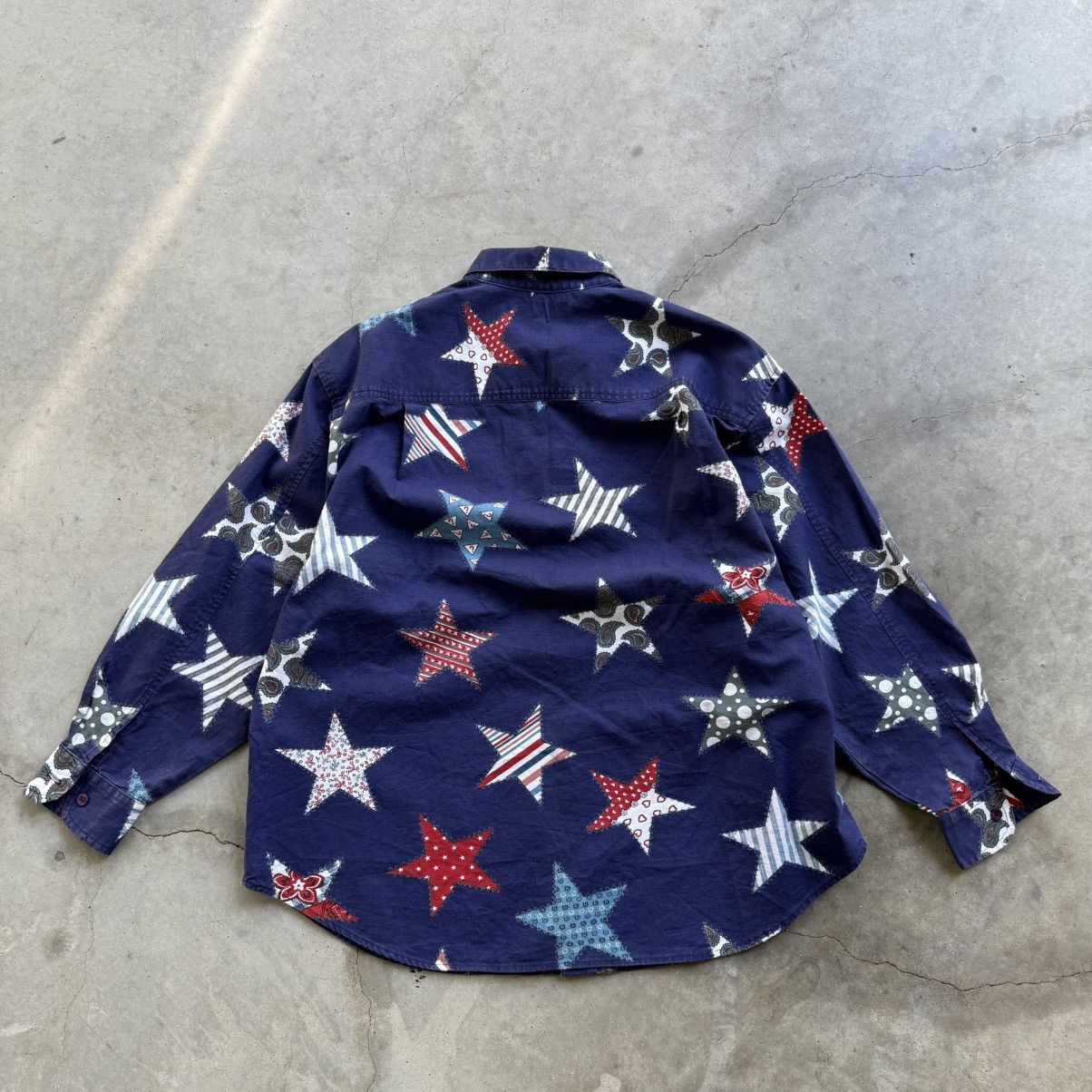 Guess Vintage Guess Made in USA Star Patch Shirt Size US M / EU 48-50 / 2 - 4 Thumbnail
