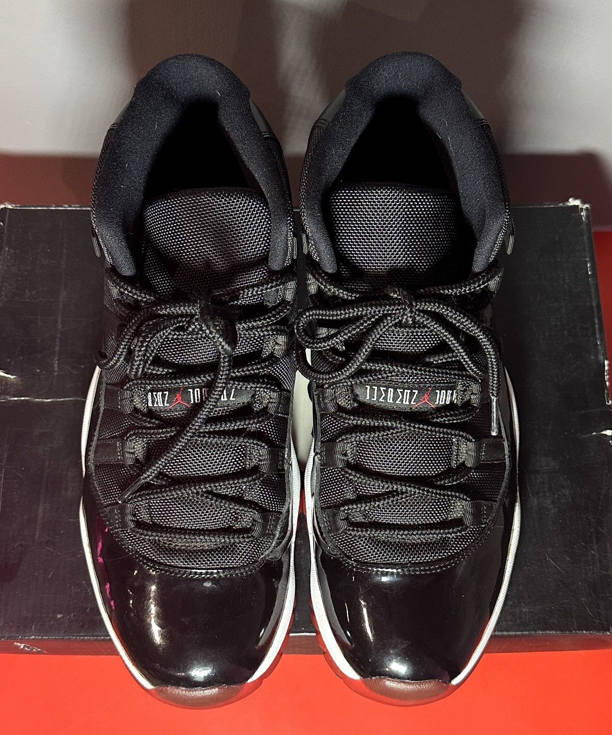 Jordan Brand Size 11.5 - Jordan 11 Retro Bred 2012 Size US 11.5 / EU 44-45 - 2 Thumbnail