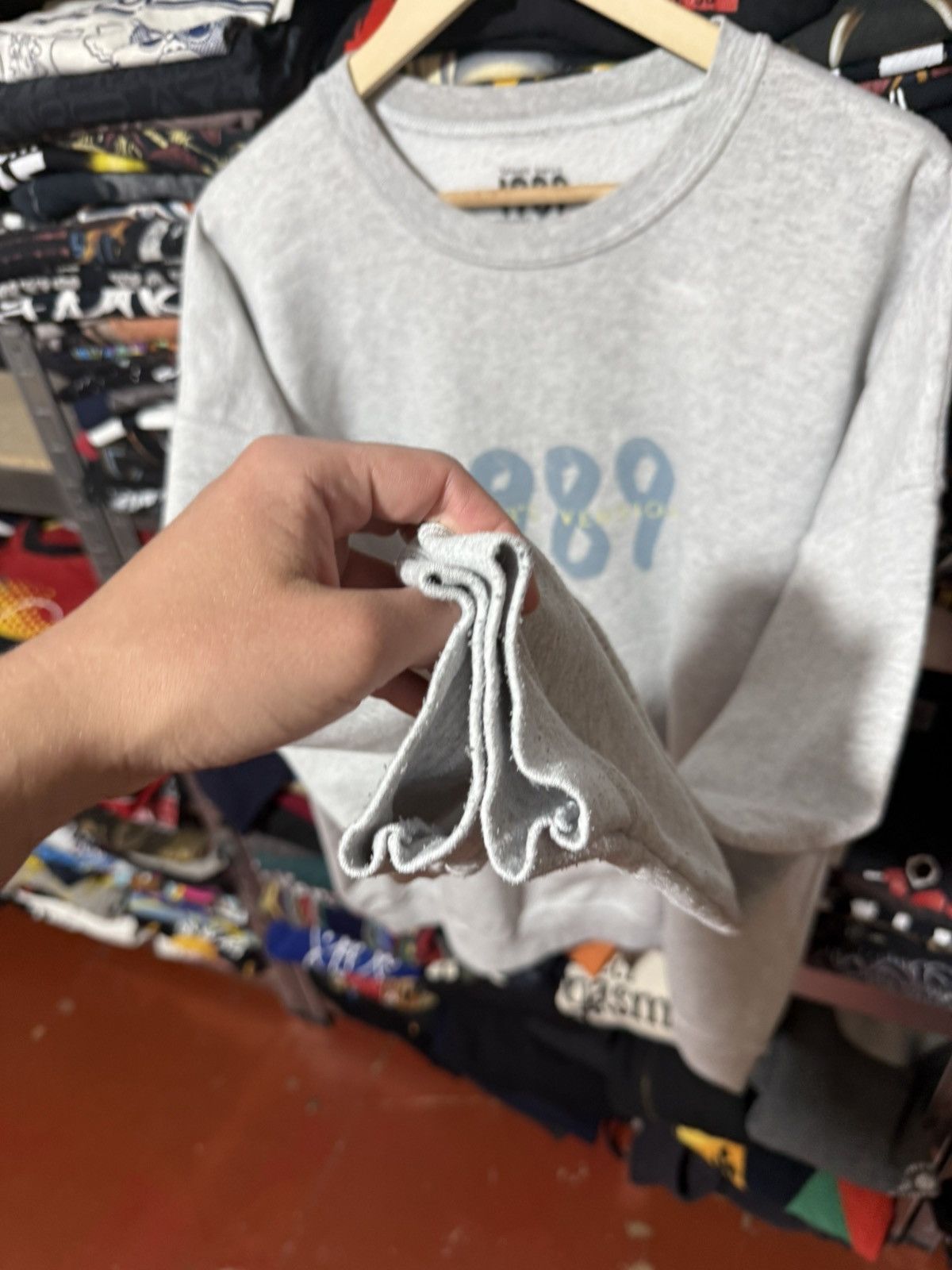 Band Tees Taylor Swift Taylor Version 1989 Sweatshirt 3XL Y2K HYPE Size US XXL / EU 58 / 5 - 10 Thumbnail