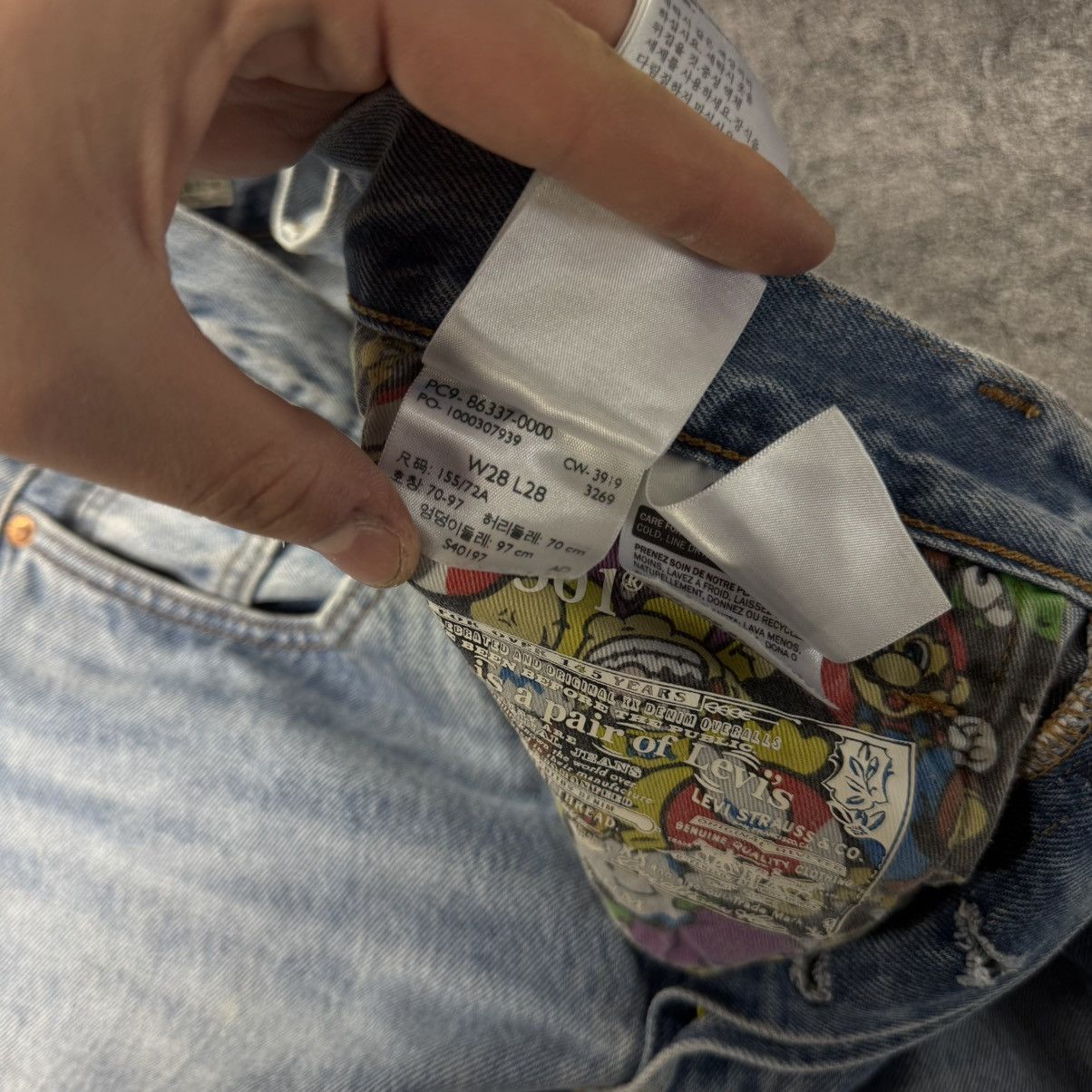 Levi's Levi’s 501 Mario Denim Jeans / Vintage 90s Rare Size 28" / US 6 / IT 42 - 15 Thumbnail
