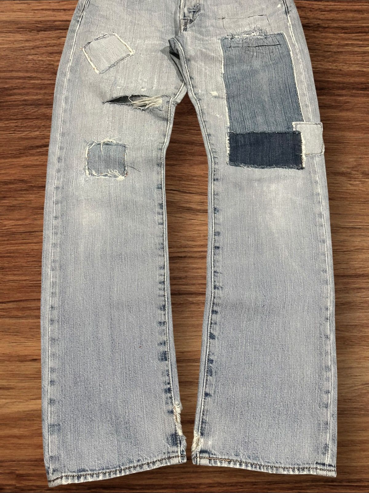 Levi's Vintage Levi’s 501 Sashiko Patchwork Light Blue Washed Jeans Size US 31 - 12 Thumbnail