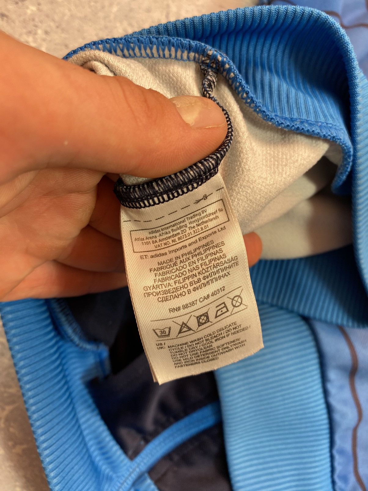 Adidas × Vintage Adidas men’s blue full zip up hoodie size medium Size US M / EU 48-50 / 2 - 13 Thumbnail