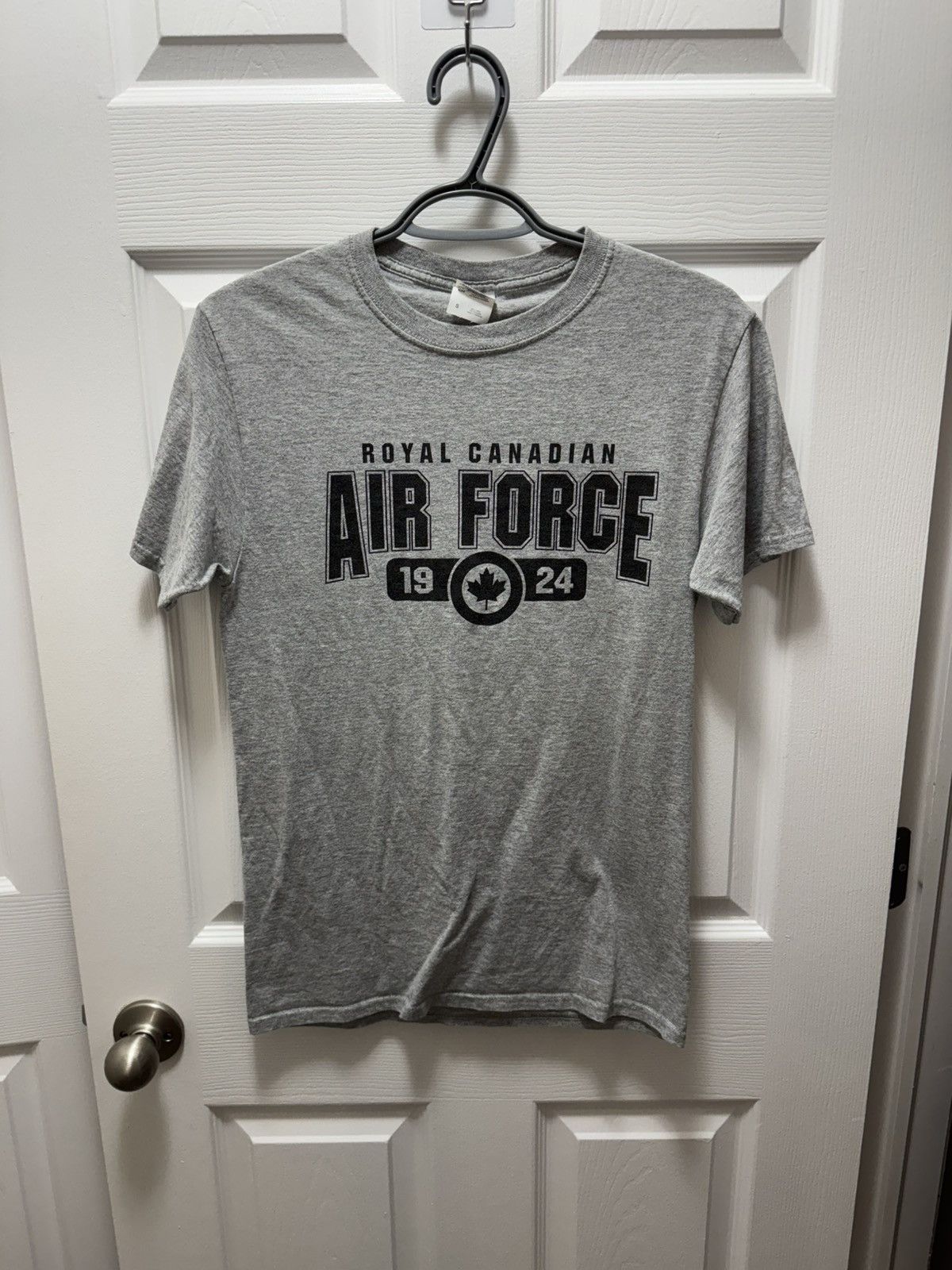 Jerzees Jerzees Vintage Royal Canadian Air Force Grey Shirt 1924 Size US S / EU 44-46 / 1 - 1 Thumbnail