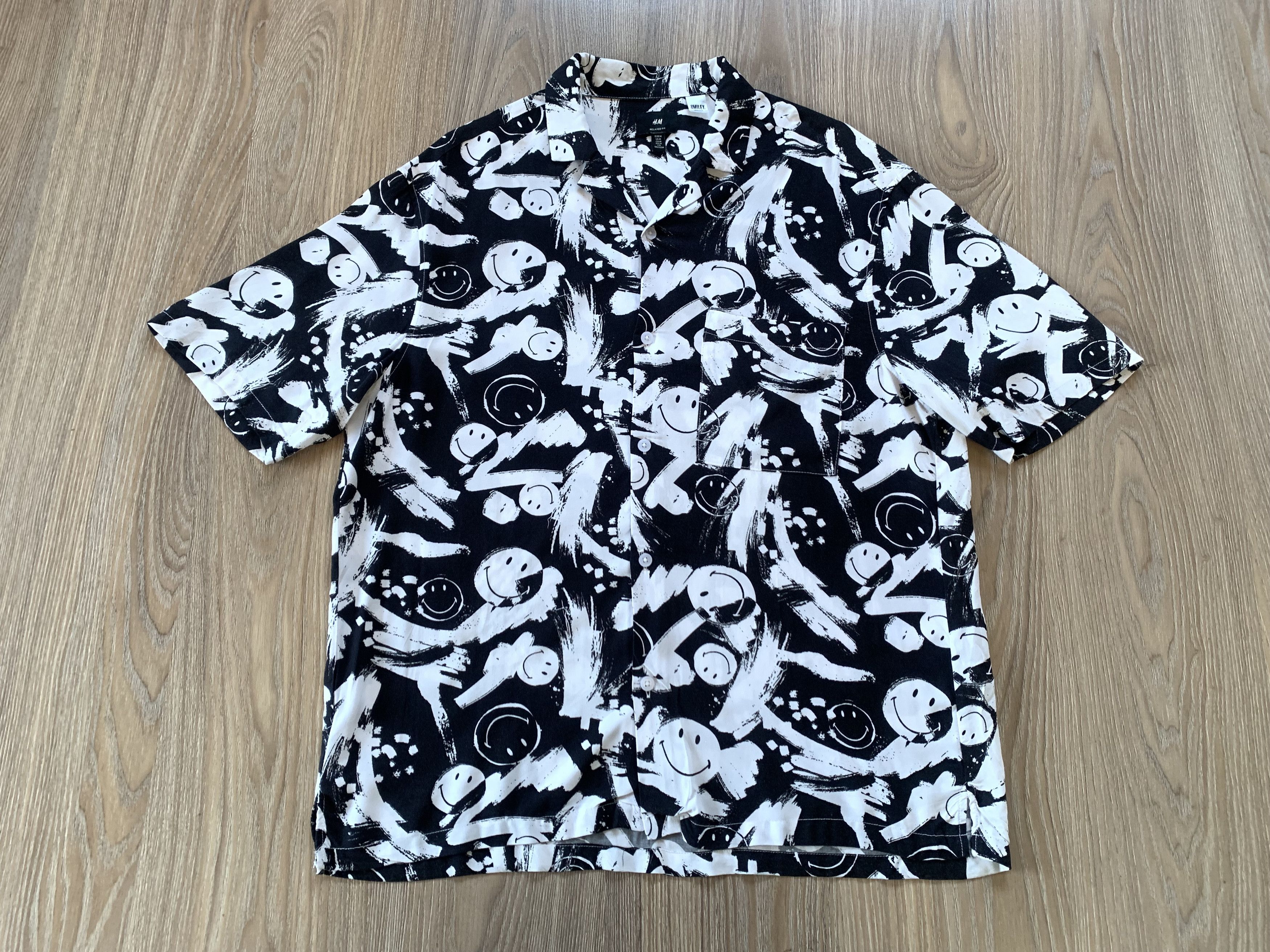 H&M H&M Smiley Relaxed Fit Hawaiian Short Sleeve Shirt Size US M / EU 48-50 / 2 - 2 Thumbnail