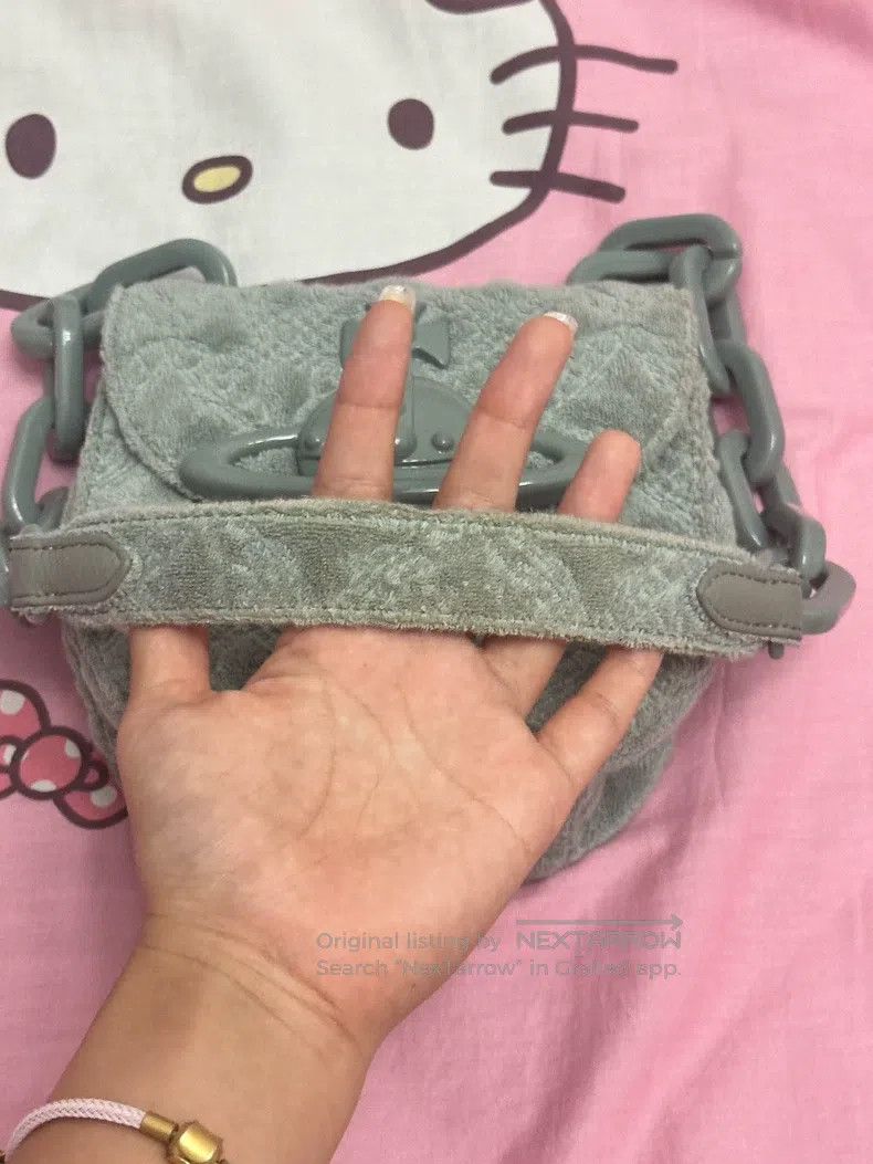 Vivienne Westwood Vivienne Westwood size os Green towel bag with embossed sad Size ONE SIZE - 3 Thumbnail