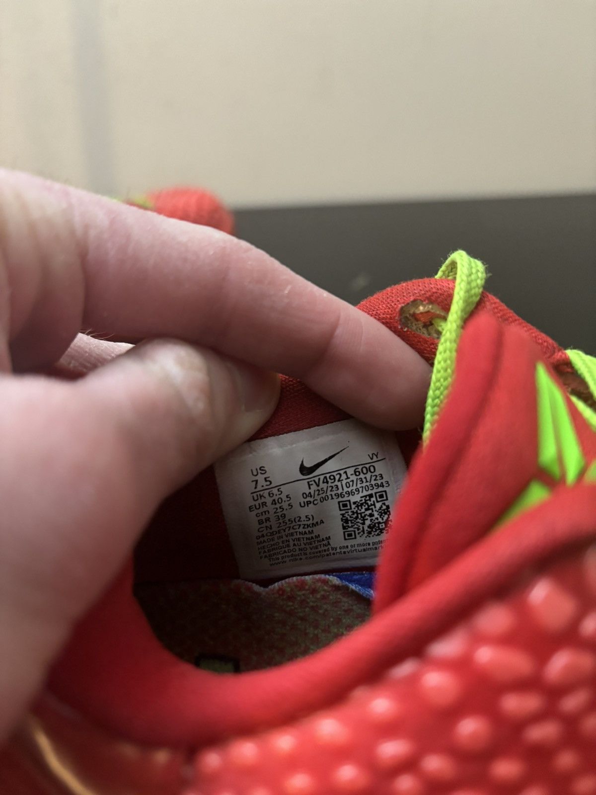 Nike Nike Kobe 6 Protro Reverse Grinch Size US 7.5 / EU 40-41 - 8 Thumbnail