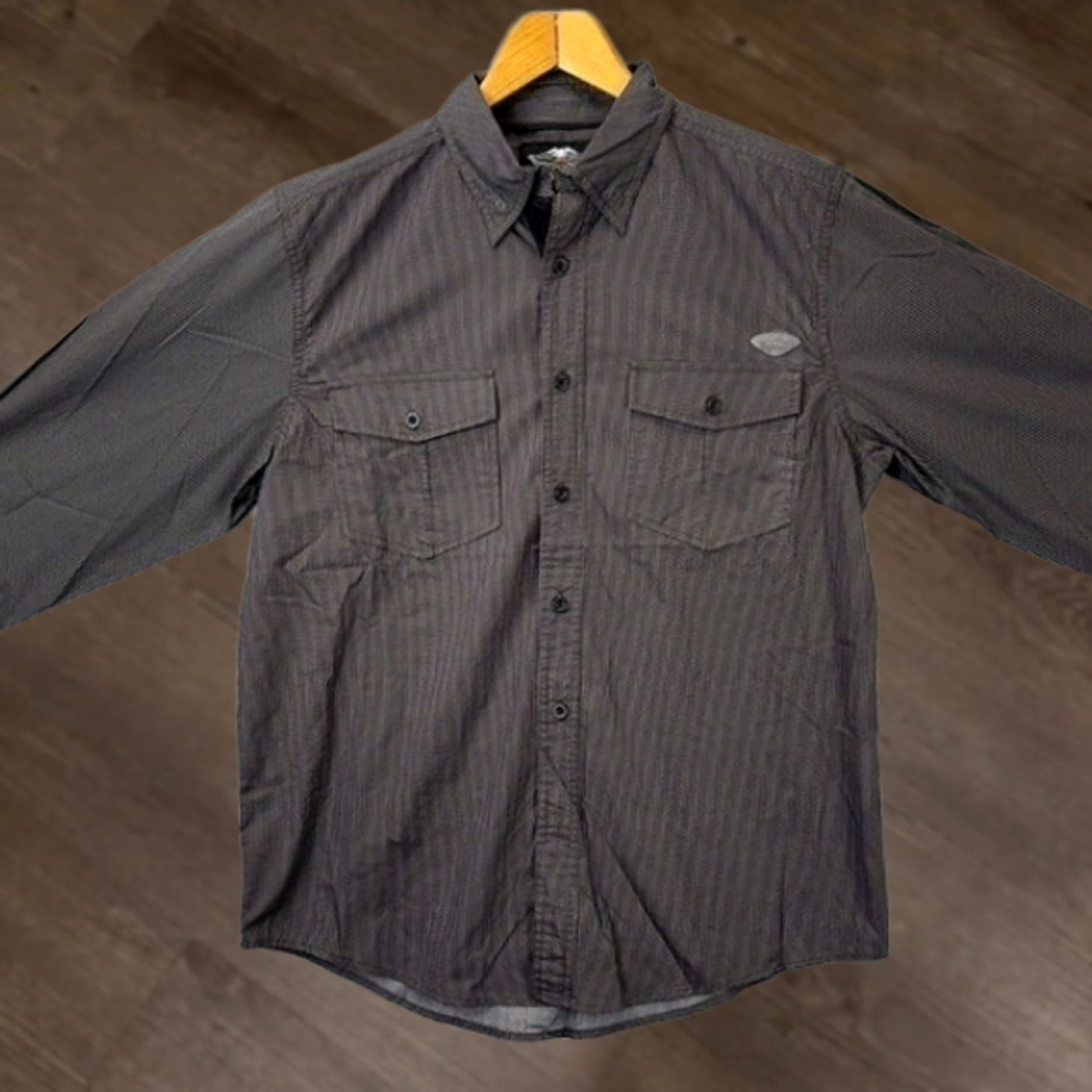 Harley Davidson Harley-Davidson Button-Up Shirt Mens Large Dark Brown Striped Flap Pockets Cotton Polyester Breathable Long Sleeve Vintage? No Size US L / EU 52-54 / 3 - 1 Thumbnail