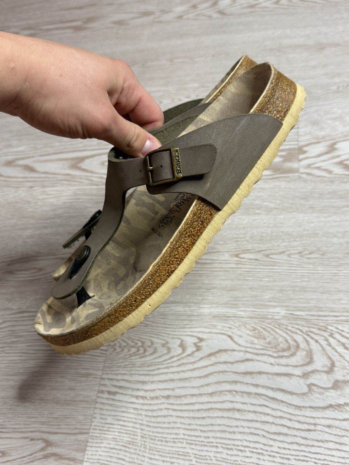 Birkenstock Birkenstock Gizeh sandals size 40 Size US 7 / EU 40 - 3 Thumbnail