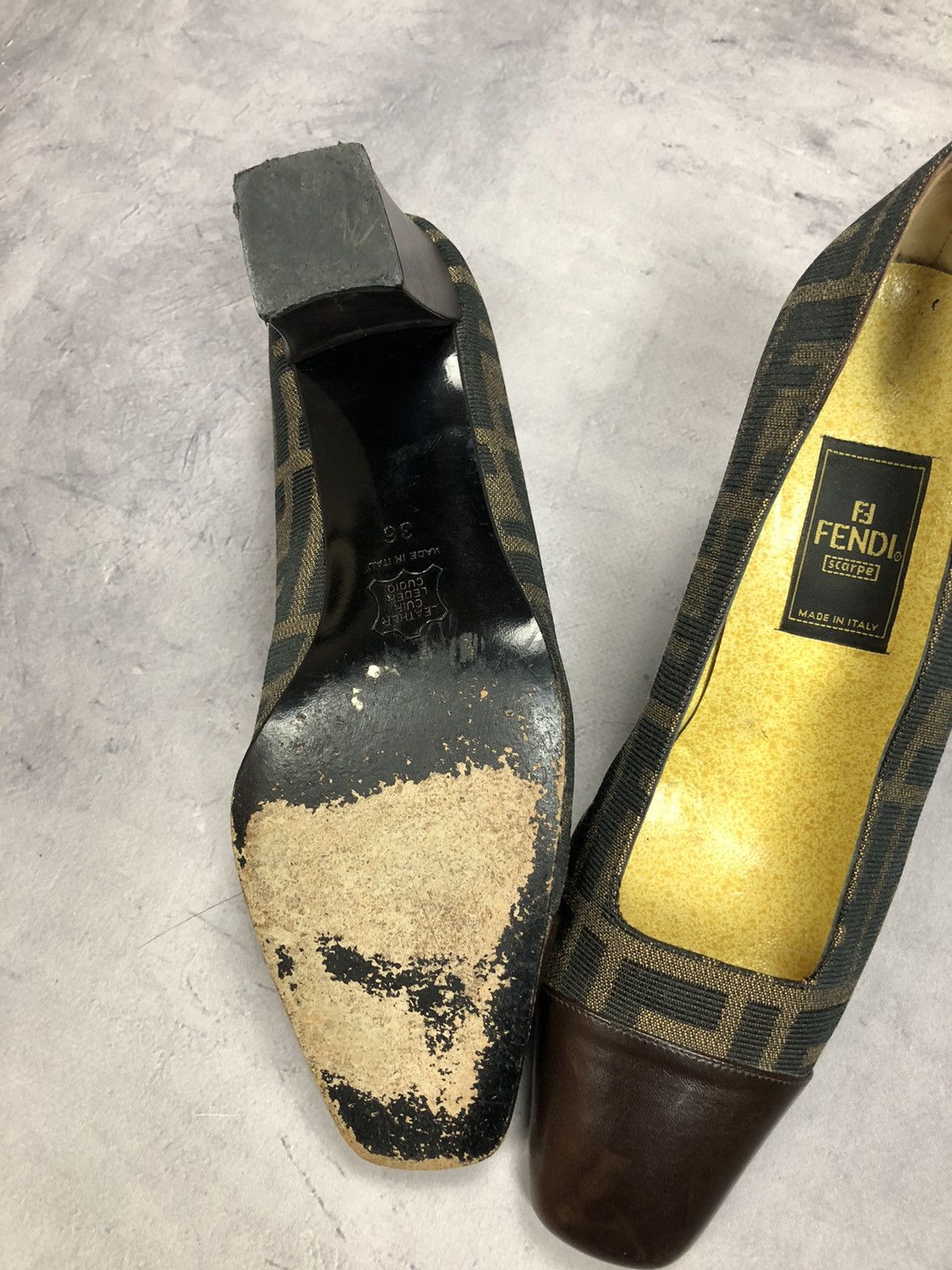 Fendi × Vintage FENDI heel pumps Zucca Canvas Leather Black FF logo 36 Size US 6 / IT 36 - 14 Thumbnail