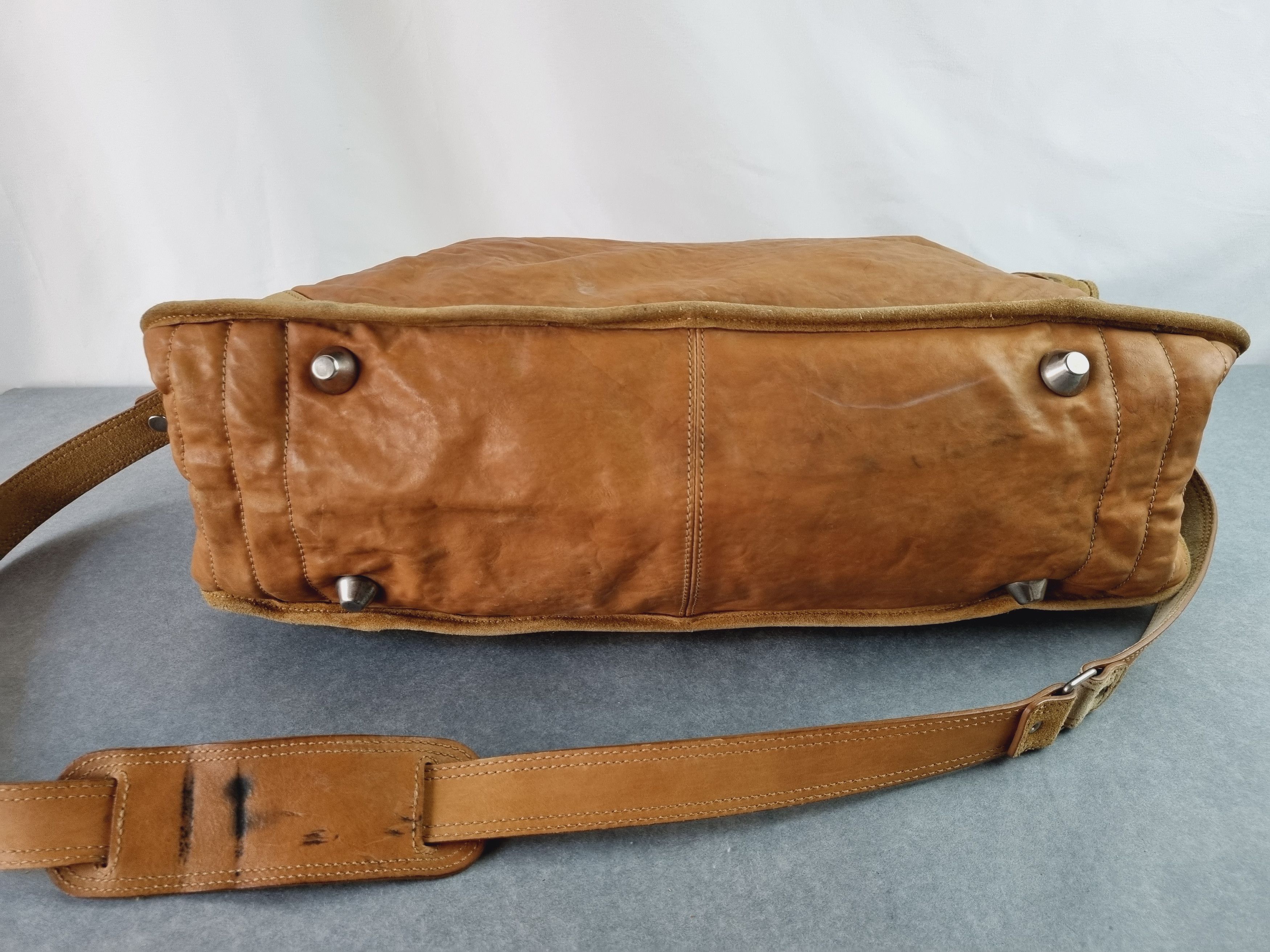 Celine × Leather × Vintage Celine Leather Roomy Travel Bag Size ONE SIZE - 6 Thumbnail