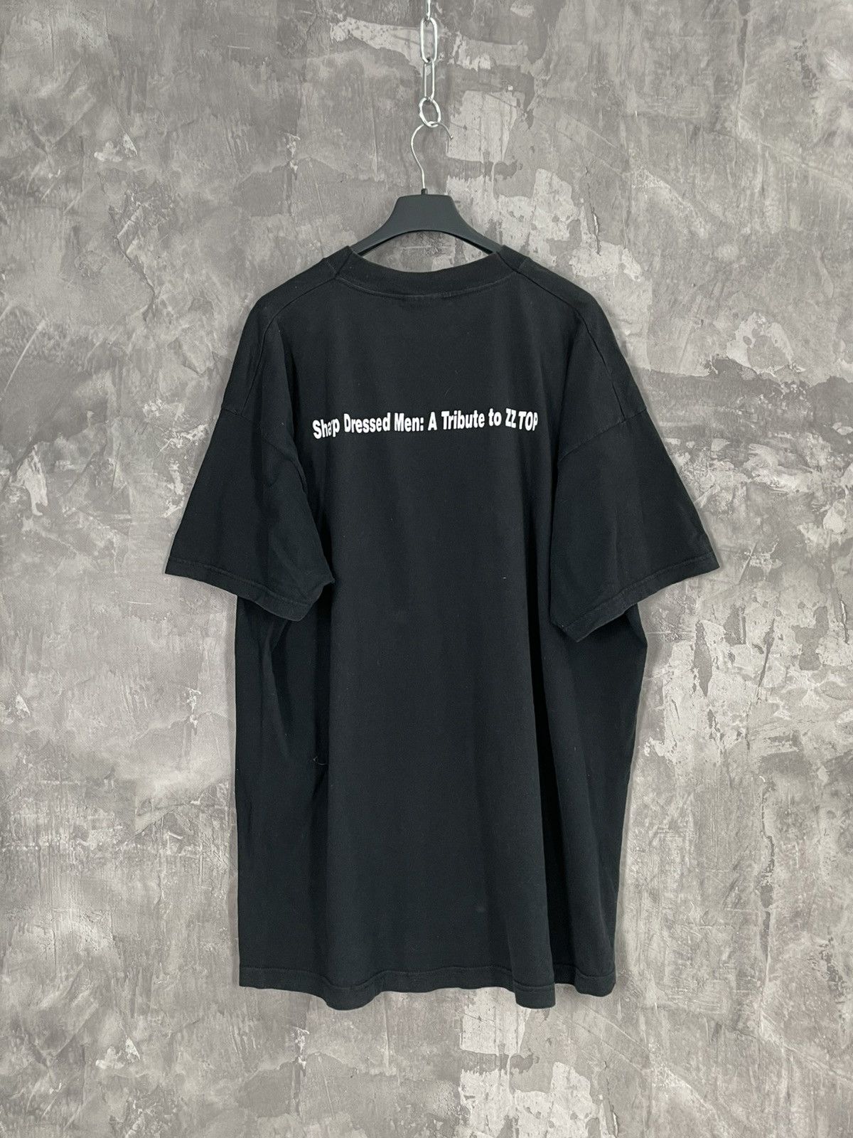 Band Tees × Vintage 2002 ZZ Top Sharp Dressed Men 00s Tee Band Rock Size US XXL / EU 58 / 5 - 2 Thumbnail