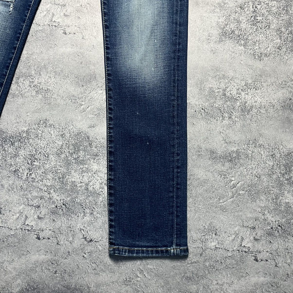 Dsquared2 Vintage Dsquared2 Distressed Denim Blue Jeans Italy Size 32" / US 10 / IT 46 - 6 Thumbnail