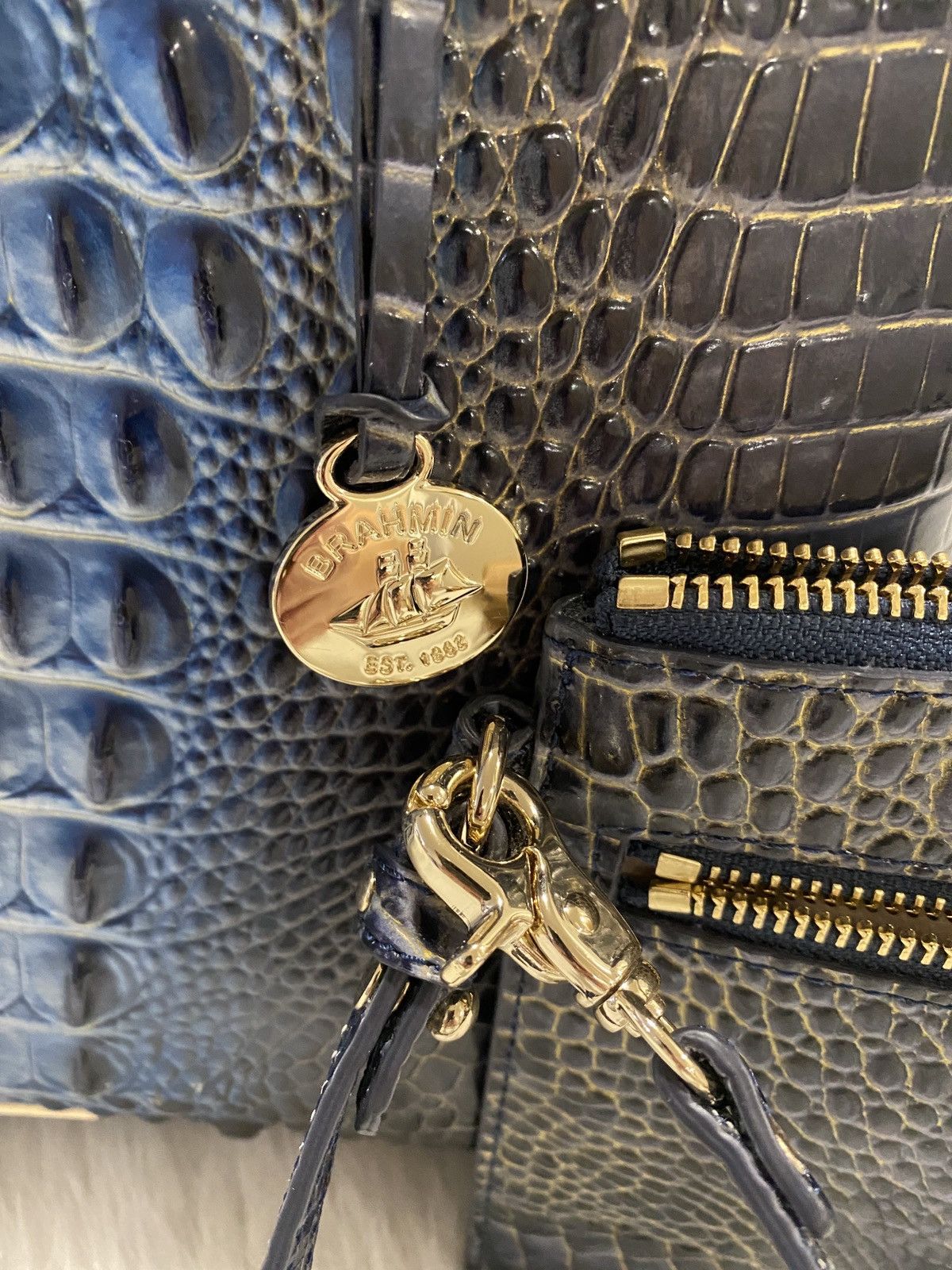 BRAHMIN Brahmin Misha Carryall XL Tote x wallet deep blue croc Size ONE SIZE - 7 Thumbnail