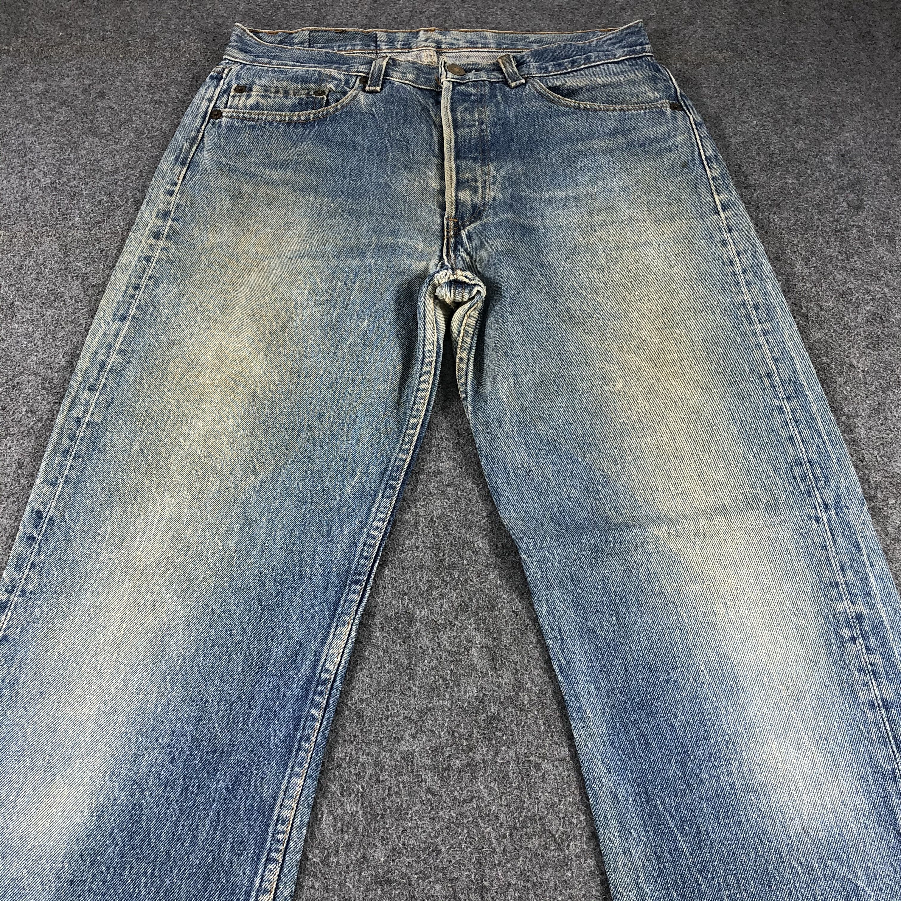 Levi's × Vintage Vintage 80s Light Wash Levis 501 Jeans-JM822 Size US 32 / EU 48 - 3 Thumbnail