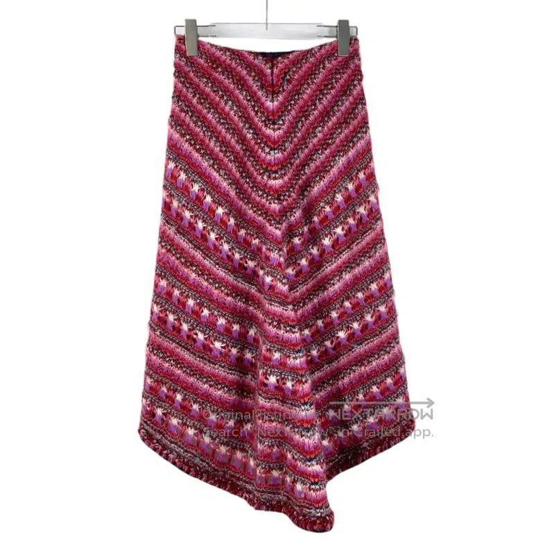 Chanel Chanel Pink Alpaca Wool Skirt . Size 22" - 2 Thumbnail