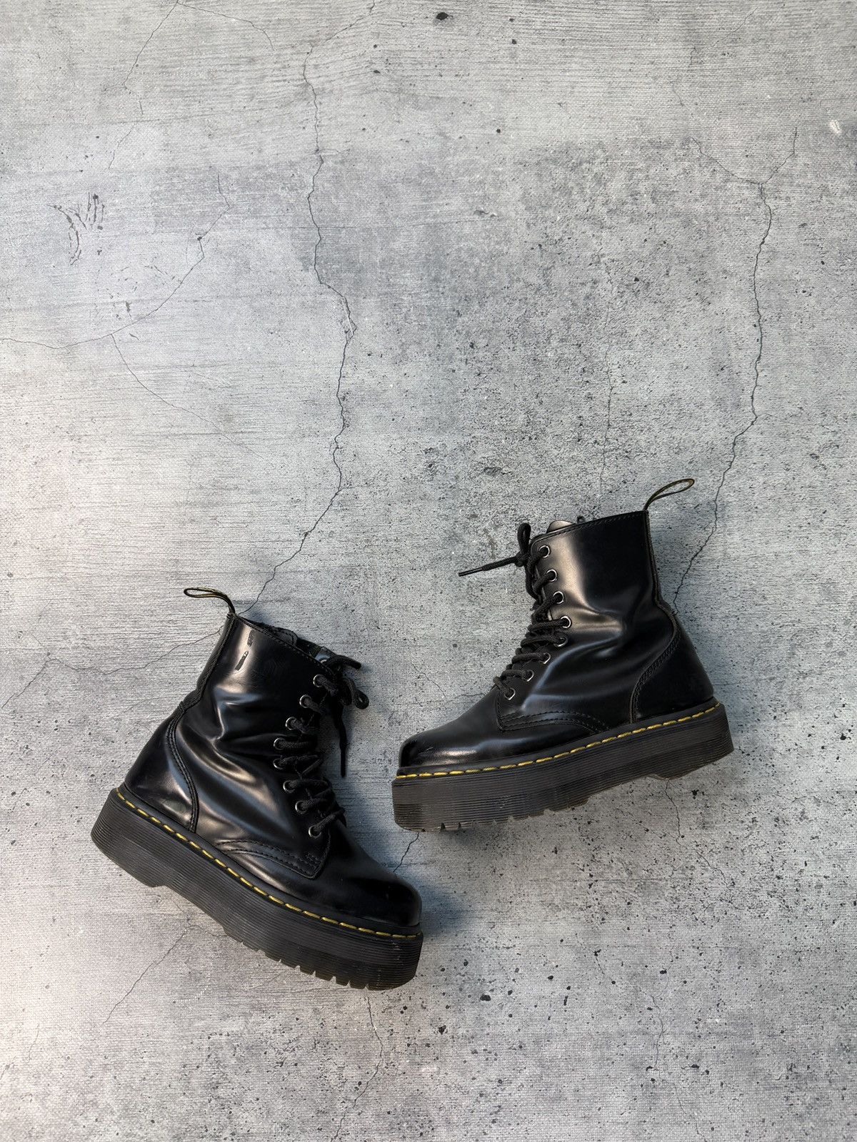 Dr. Martens Vintage Dr. Martens Boots England Sz 36 Size US 5 / EU 37 - 3 Thumbnail