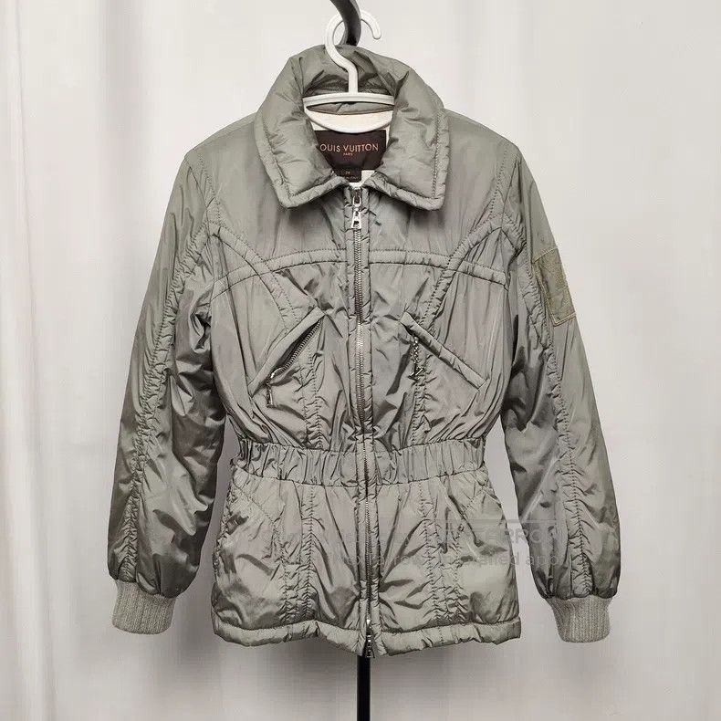 Louis Vuitton Louis Vuitton Down Jacket Size XXS / US 00 / IT 34 - 1 Thumbnail