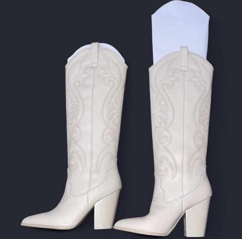 Steve Madden Steve Madden Cream Lasso Bone Leather High Pull On Boots Size US 7.5 / IT 37.5 - 1 Thumbnail