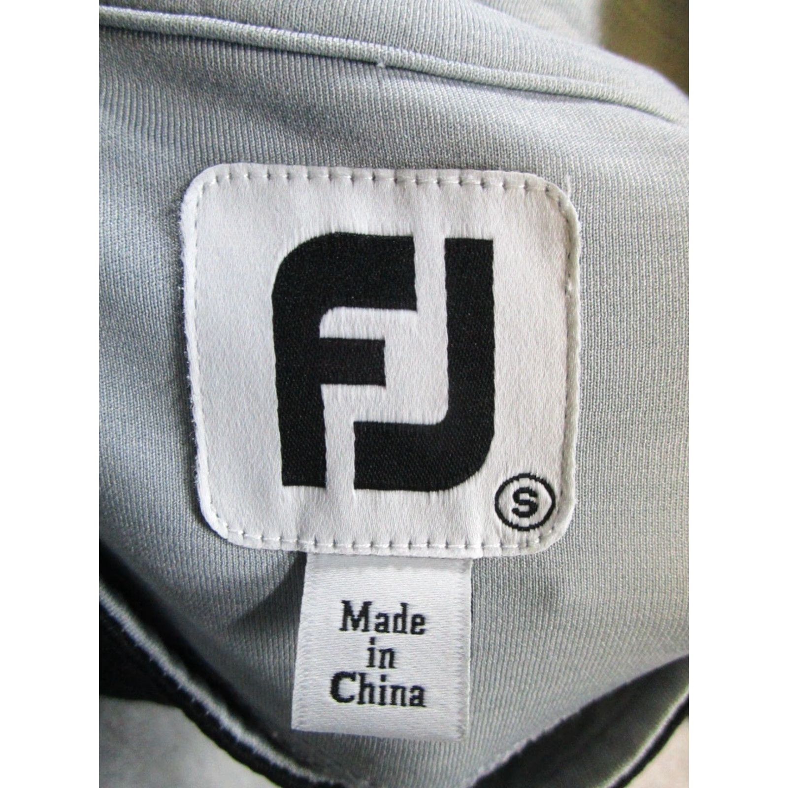 Footjoy FootJoy Sweater Mens Small Gray Black Golf Pullover Mock Neck Logo Short Description? Size US S / EU 44-46 / 1 - 3 Thumbnail