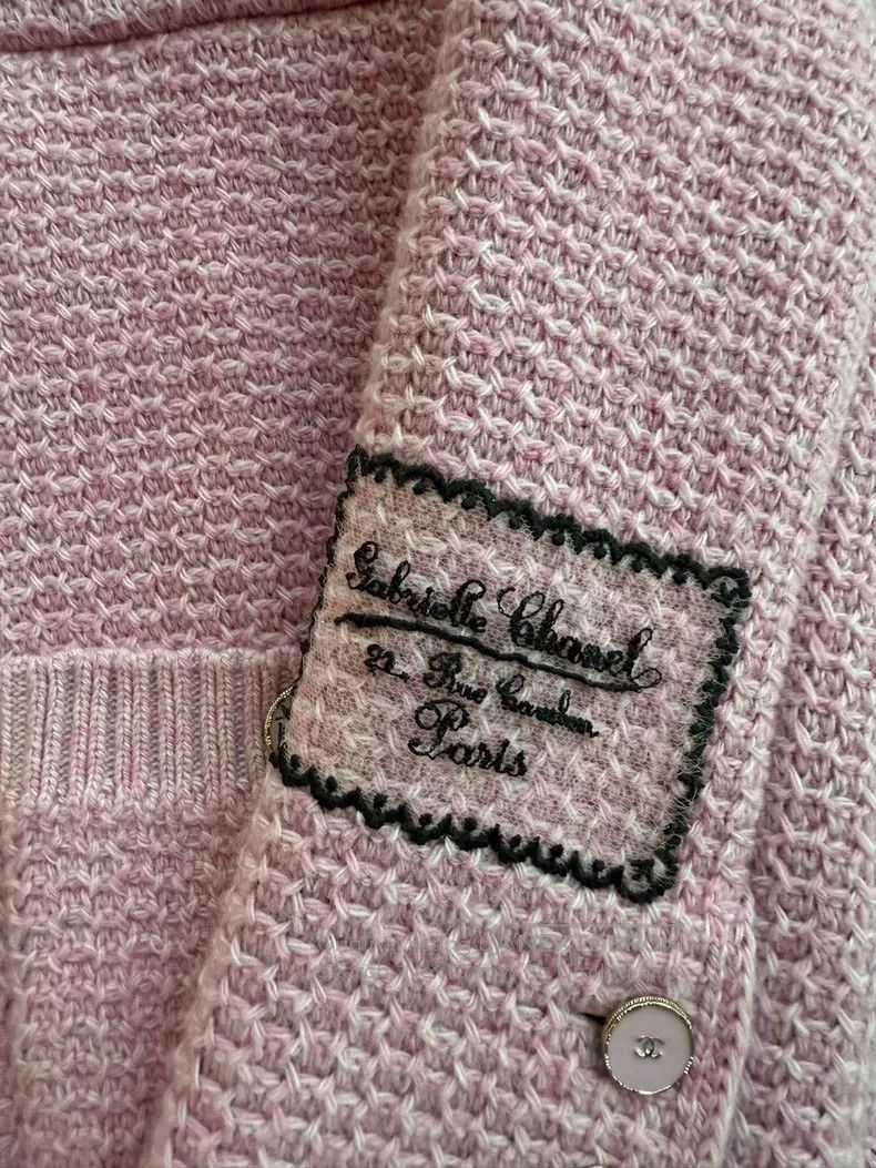 Chanel Chanel Pink cardigan coat Size XS / US 0-2 / IT 36-38 - 2 Thumbnail