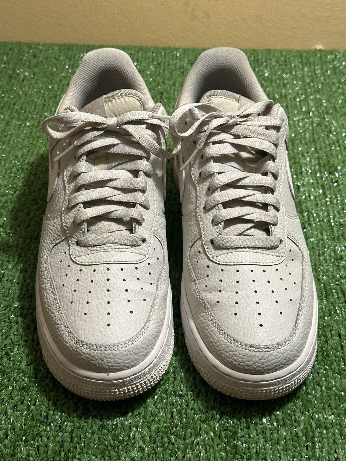 Nike Nike Air Force 1 Low ‘Light Bone White’ Size US 10.5 / EU 43-44 - 3 Thumbnail