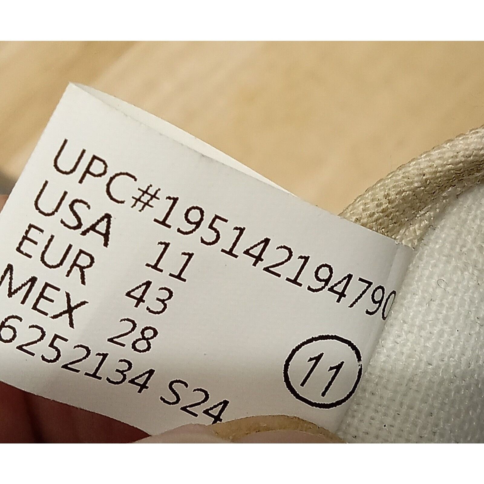 Disney Disney Nightmare Before Christmas Sneakers 11 Canvas Slip On Size US 11 / EU 44 - 8 Thumbnail