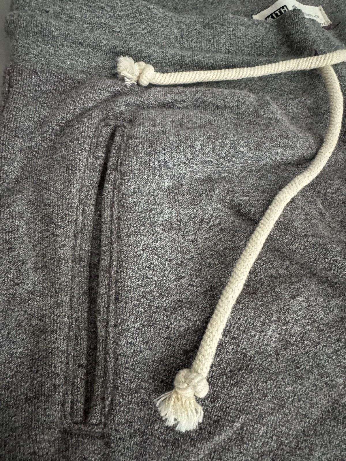 John Elliott × Kith Kith X John Elliott Villain sweats SZ 4 Size US 34 / EU 50 - 2 Thumbnail