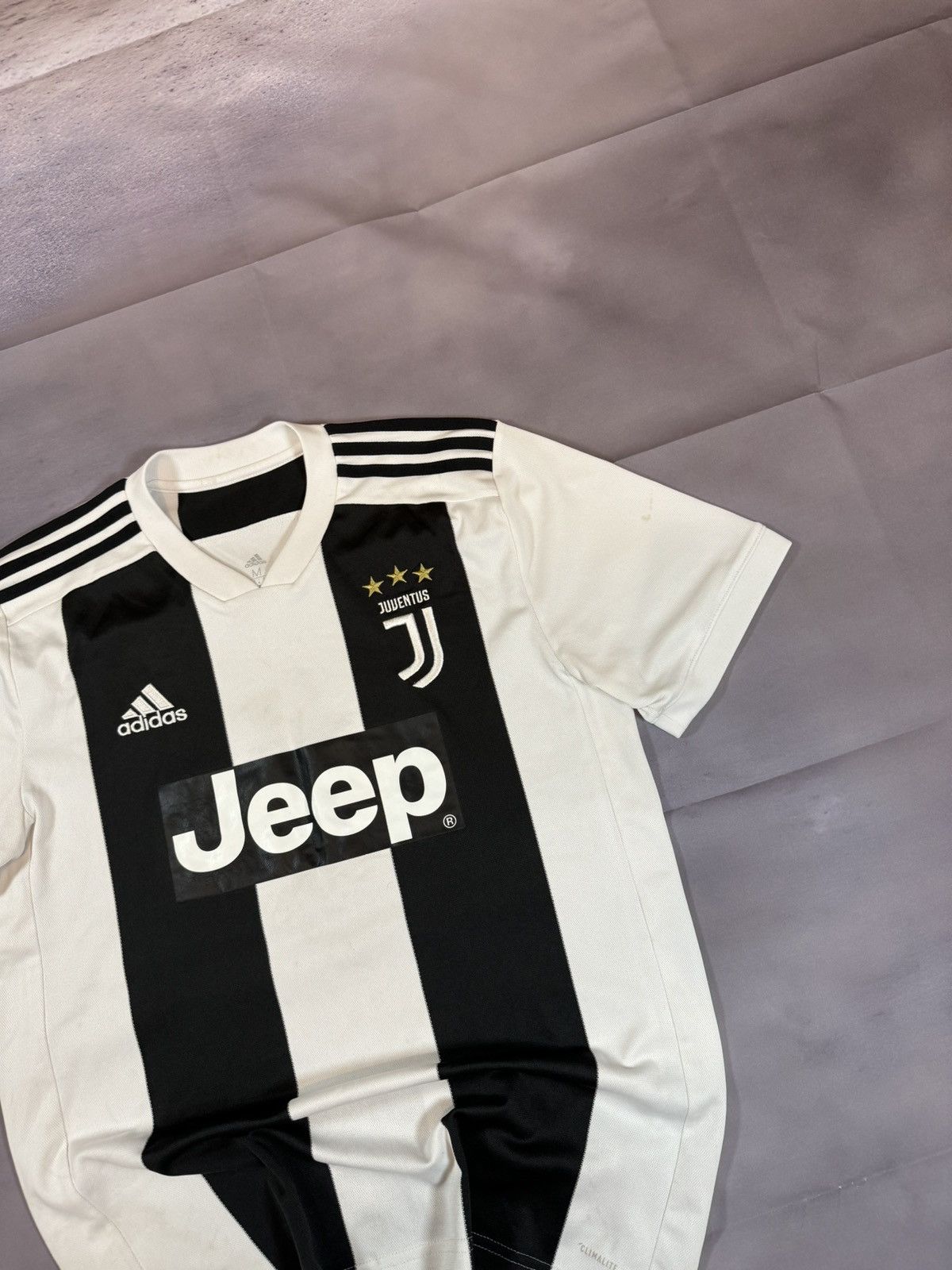 Adidas × Vintage Vintage Juventus 2018/19 Adidas Jersey Blokcore Medium Size US M / EU 48-50 / 2 - 3 Thumbnail