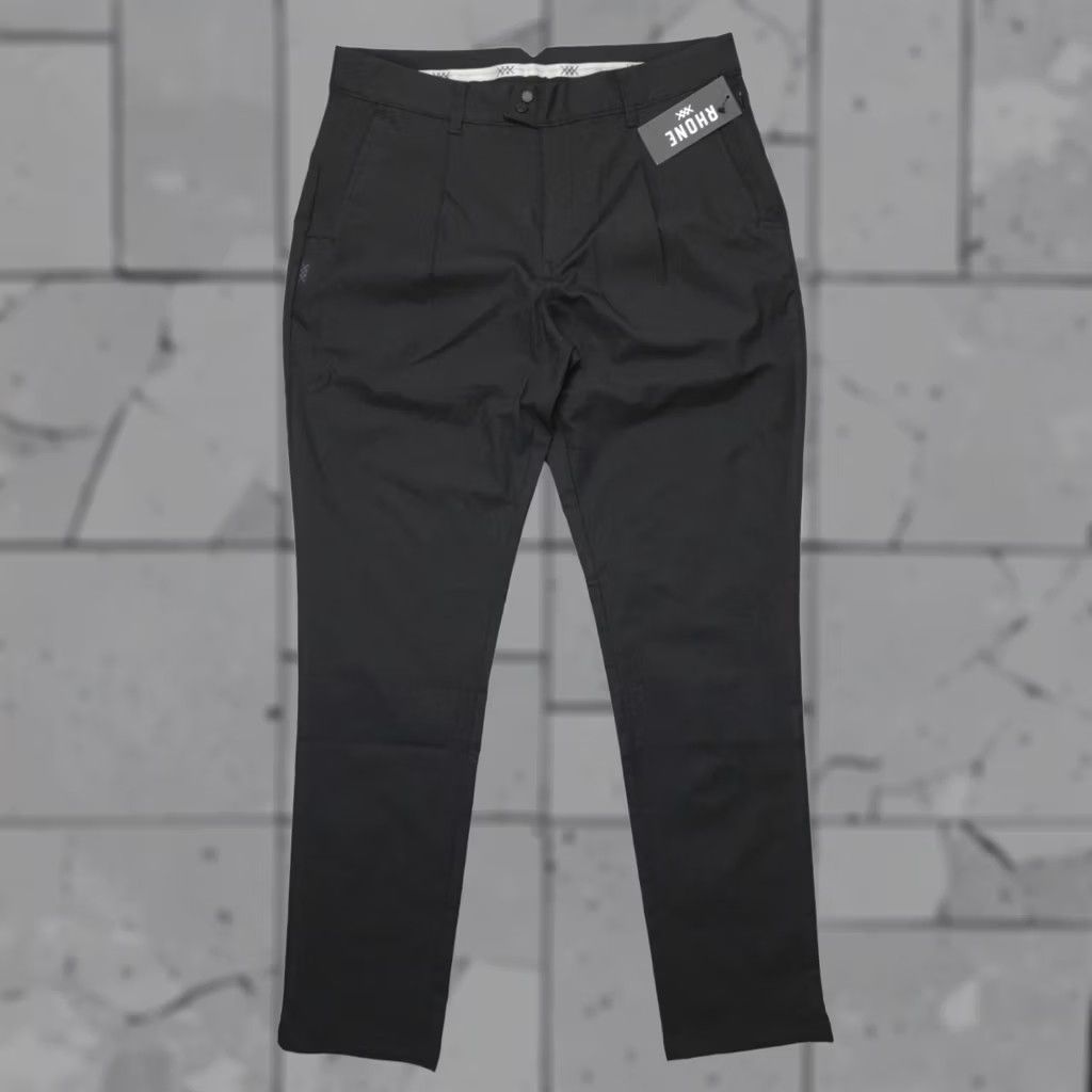 Rhone Rhone Golf Tour Trouser Pants Black Size 35x32 Classic Fit Performance Mens Straight Leg Chino Slim Pocket Logo Size US 37 - 1 Thumbnail