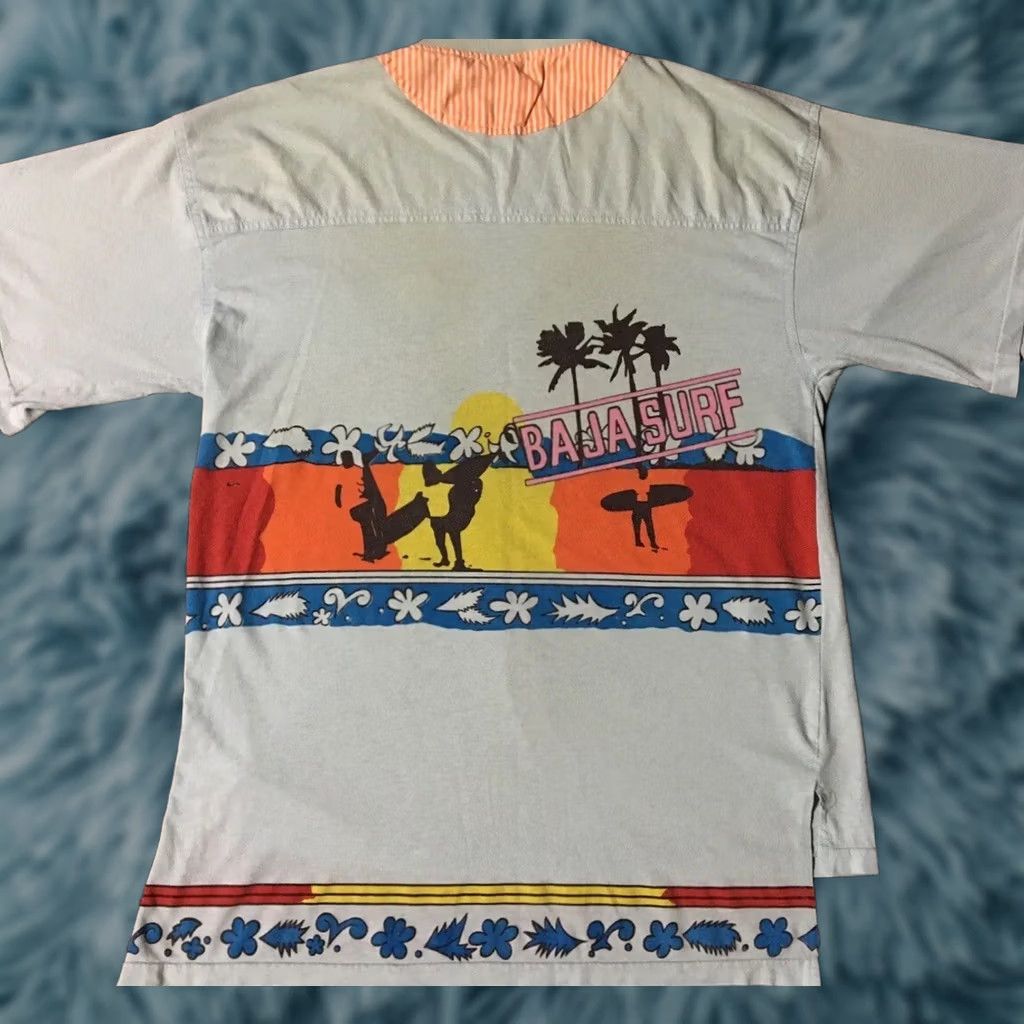 Quiksilver VINTAGE Quiksilver T-Shirt Shirt Beach USA 90s 80s Baja Surf Faded Blue L Men Graphic Tee Grunge Ocean Pattern Striped Short Sleeve USA Made Size US L / EU 52-54 / 3 - 1 Thumbnail