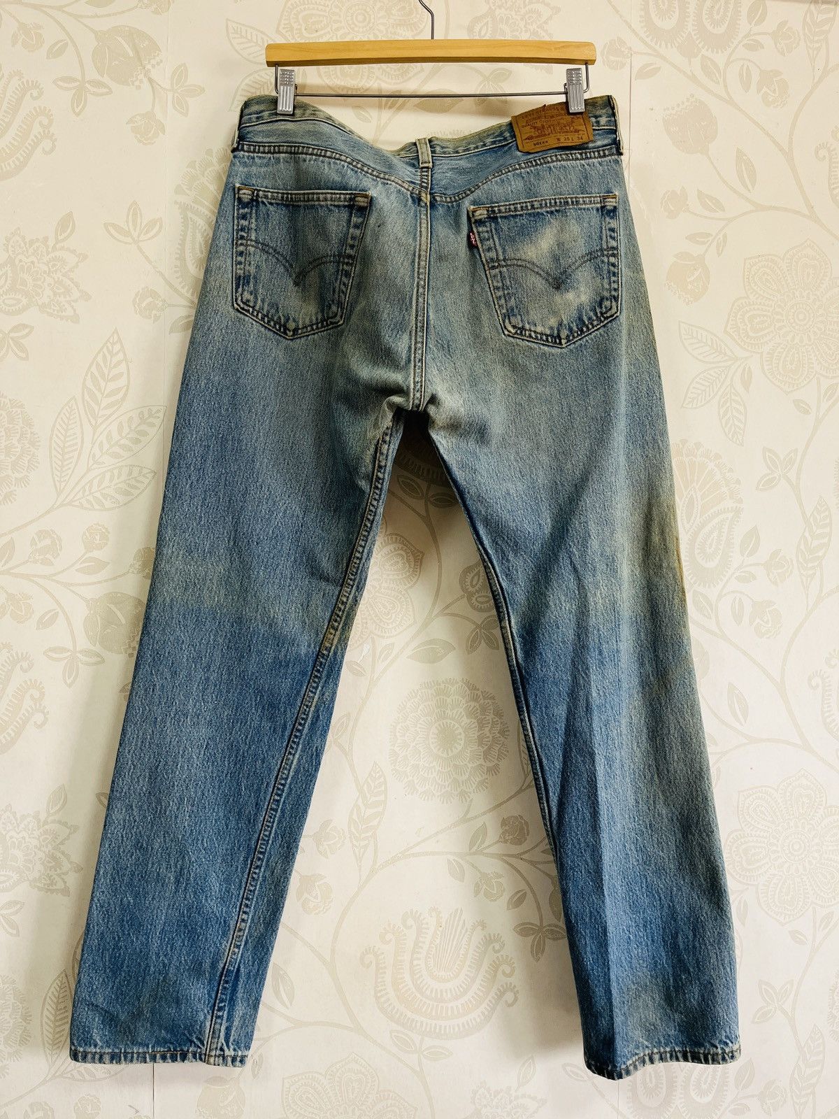 Levi's Vintage Distressed Levis 501XX 1997 Made In USA Jeans Size US 35 - 4 Thumbnail
