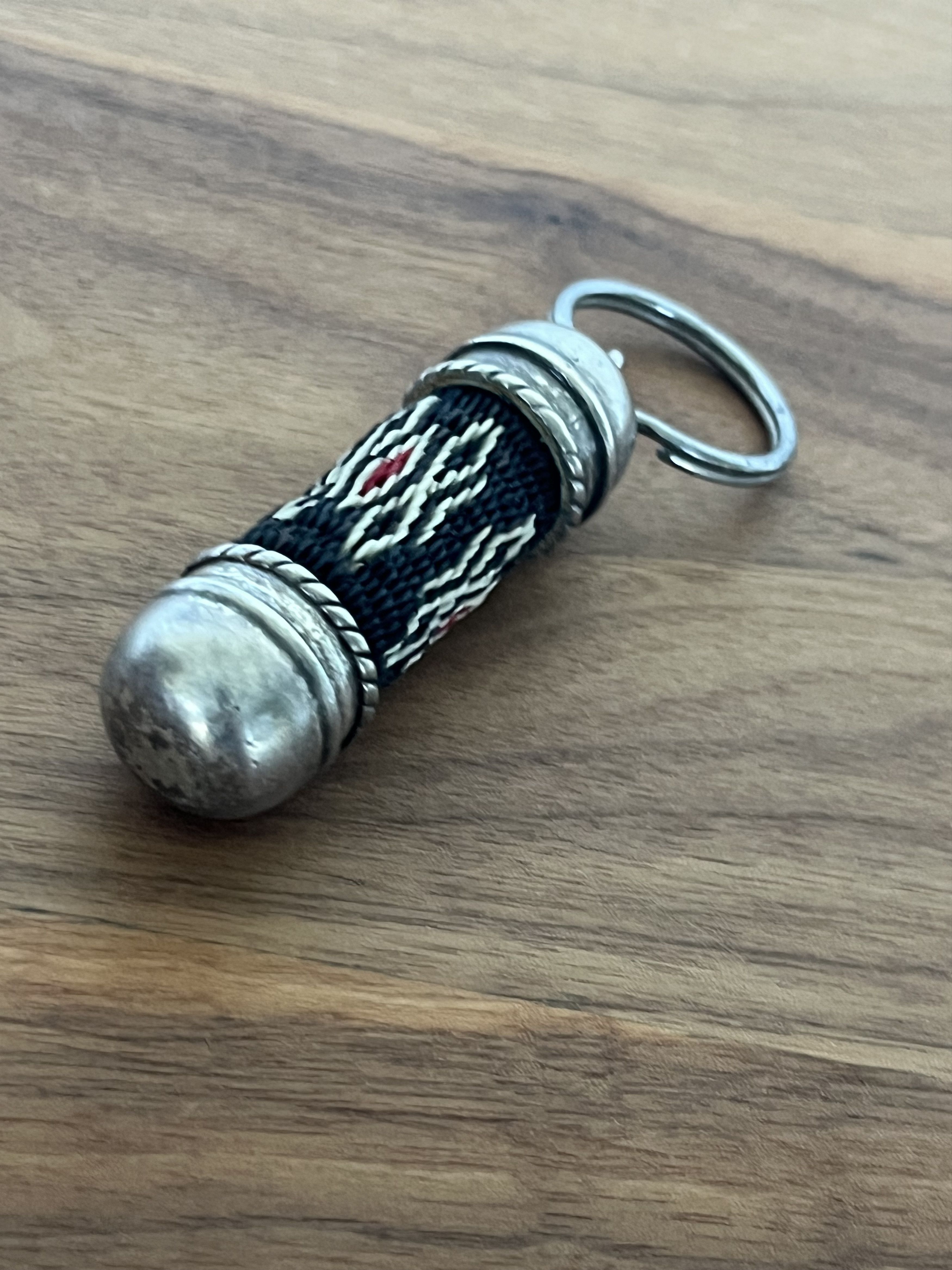 Japanese Brand Japan Handmade Pewter South America Mexico Ethnic Keyring Size ONE SIZE - 9 Thumbnail