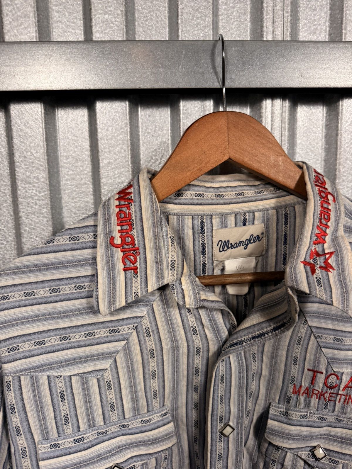Wrangler Vintage Wrangler Western Pinstripe PearlSnap Button Up Shirt Size US L / EU 52-54 / 3 - 7 Thumbnail