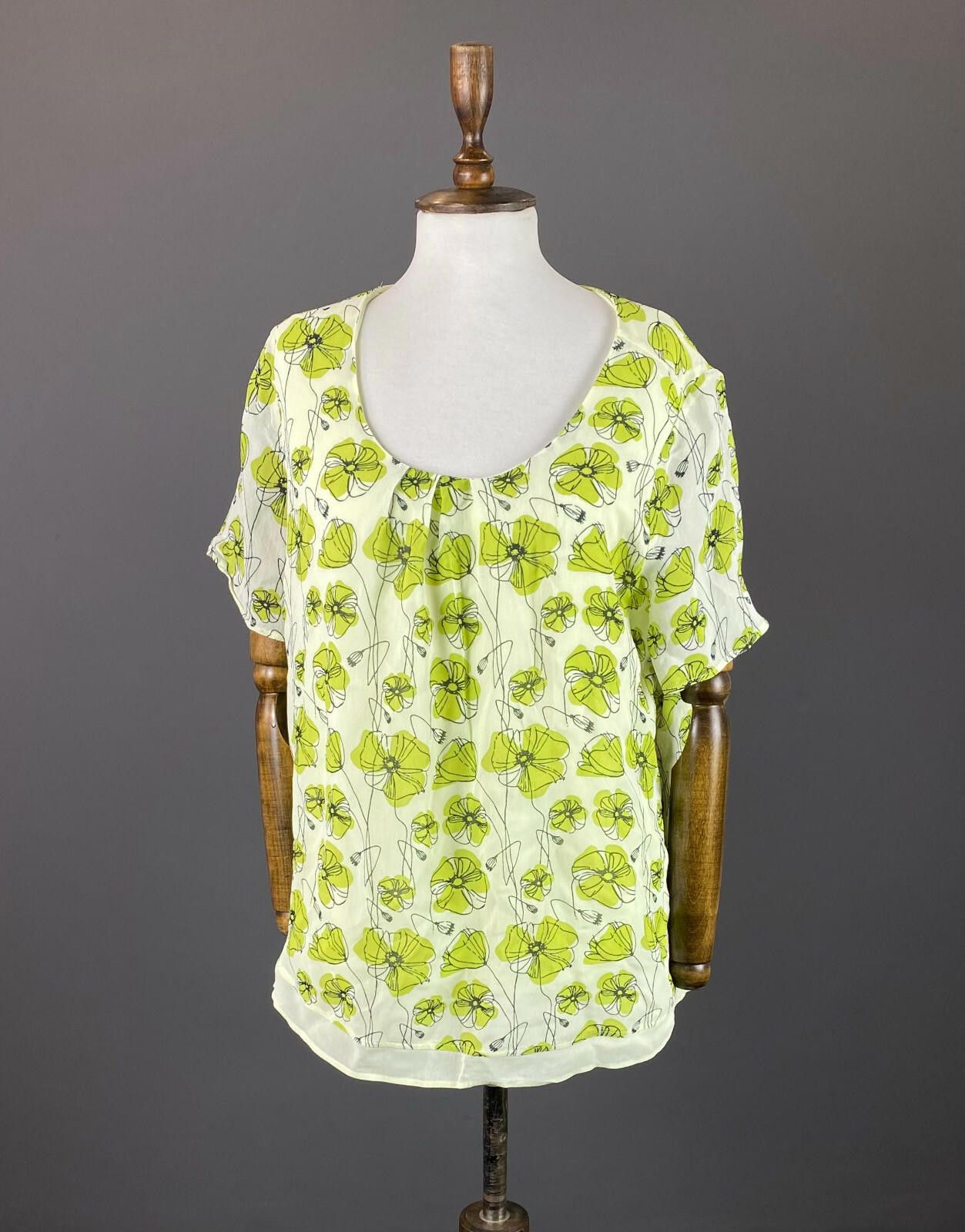 Designer Deerberg ny Oska White Green Floral Blouse Top Shirt Size 46 Size M / US 6-8 / IT 42-44 - 1 Thumbnail