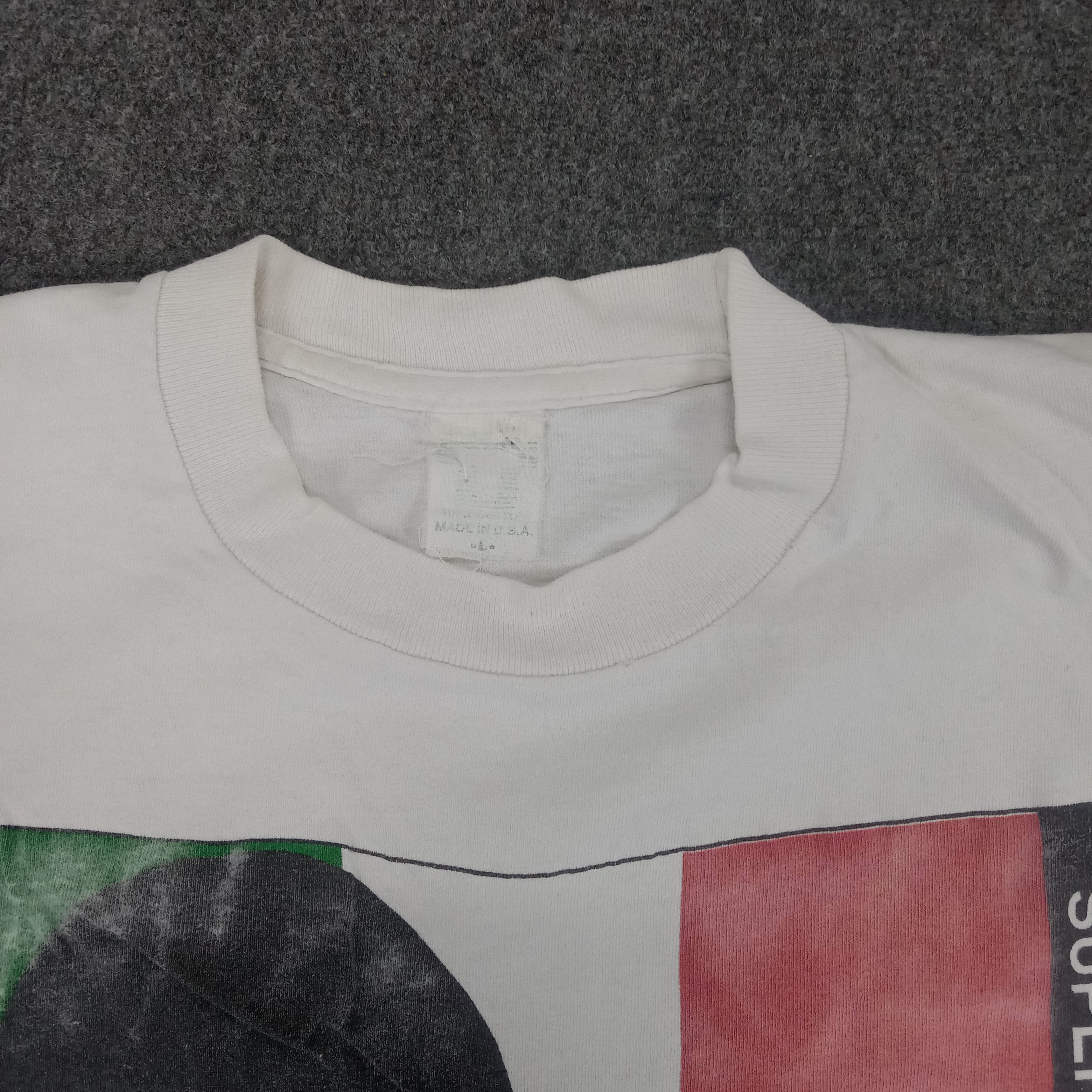 Vintage × WWE Vintage 90's Chavez Mexican Former Professional Boxer Tshirt Size US M / EU 48-50 / 2 - 3 Thumbnail