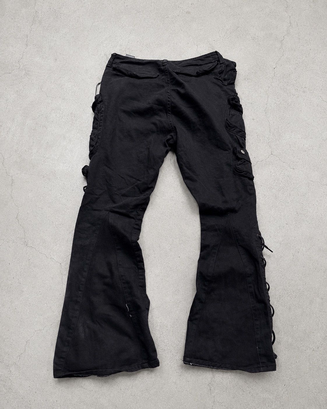 Japanese Brand ildf Lace up flare cargo pants not julius Size US 28 / EU 44 - 2 Thumbnail