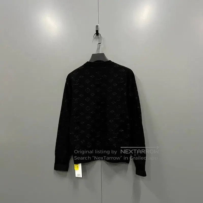 Louis Vuitton Louis Vuitton Black Wool Long Sleeve Sweatshirt . Size XS / US 0-2 / IT 36-38 - 3 Thumbnail